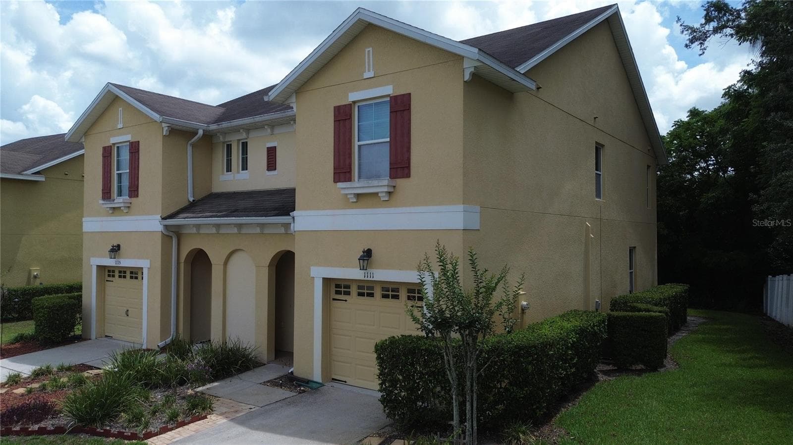 1111 PETERSON PL