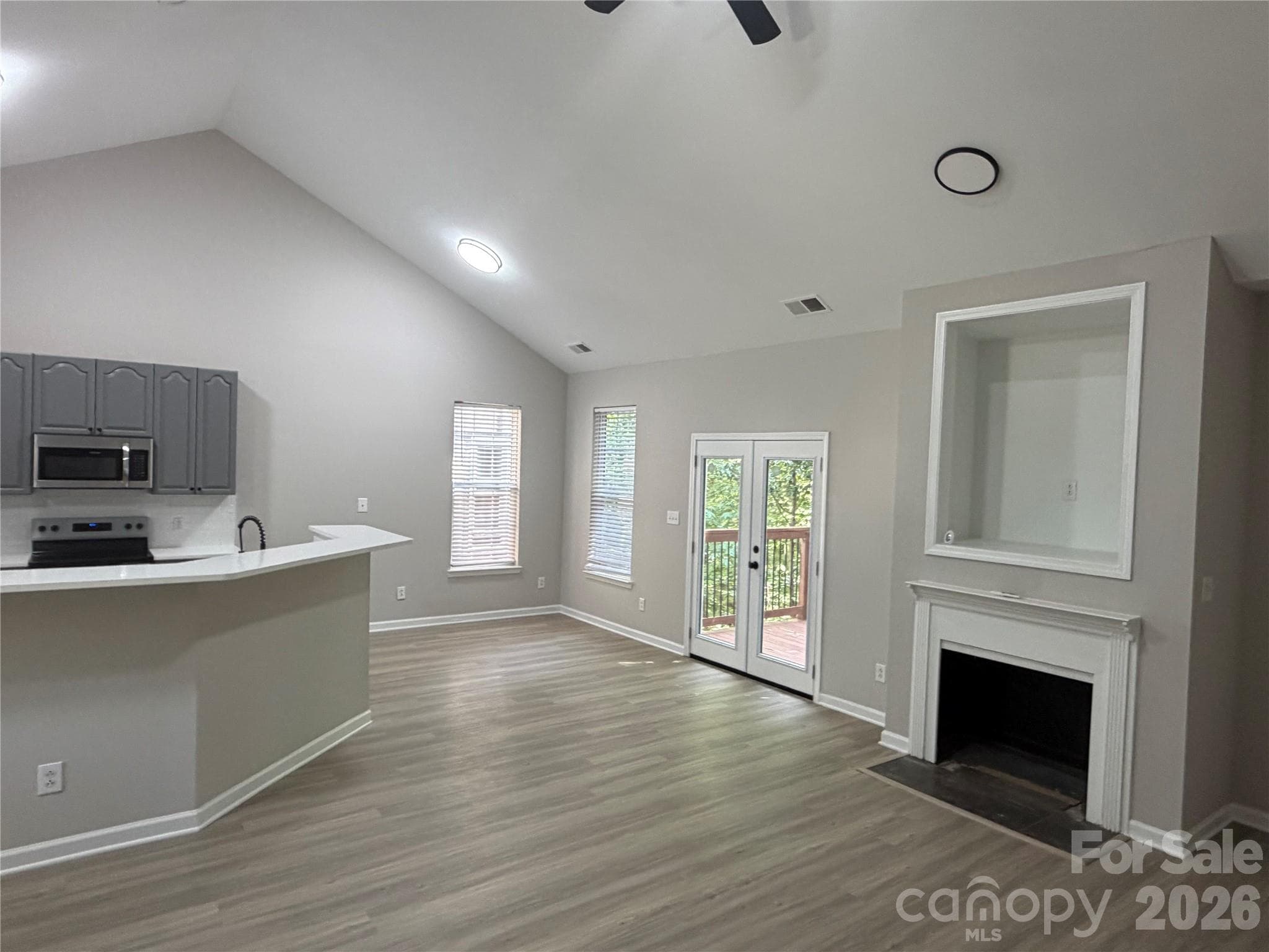 Single Family Residence at 3930 Ashland Drive, Maiden, photo 5 of 12