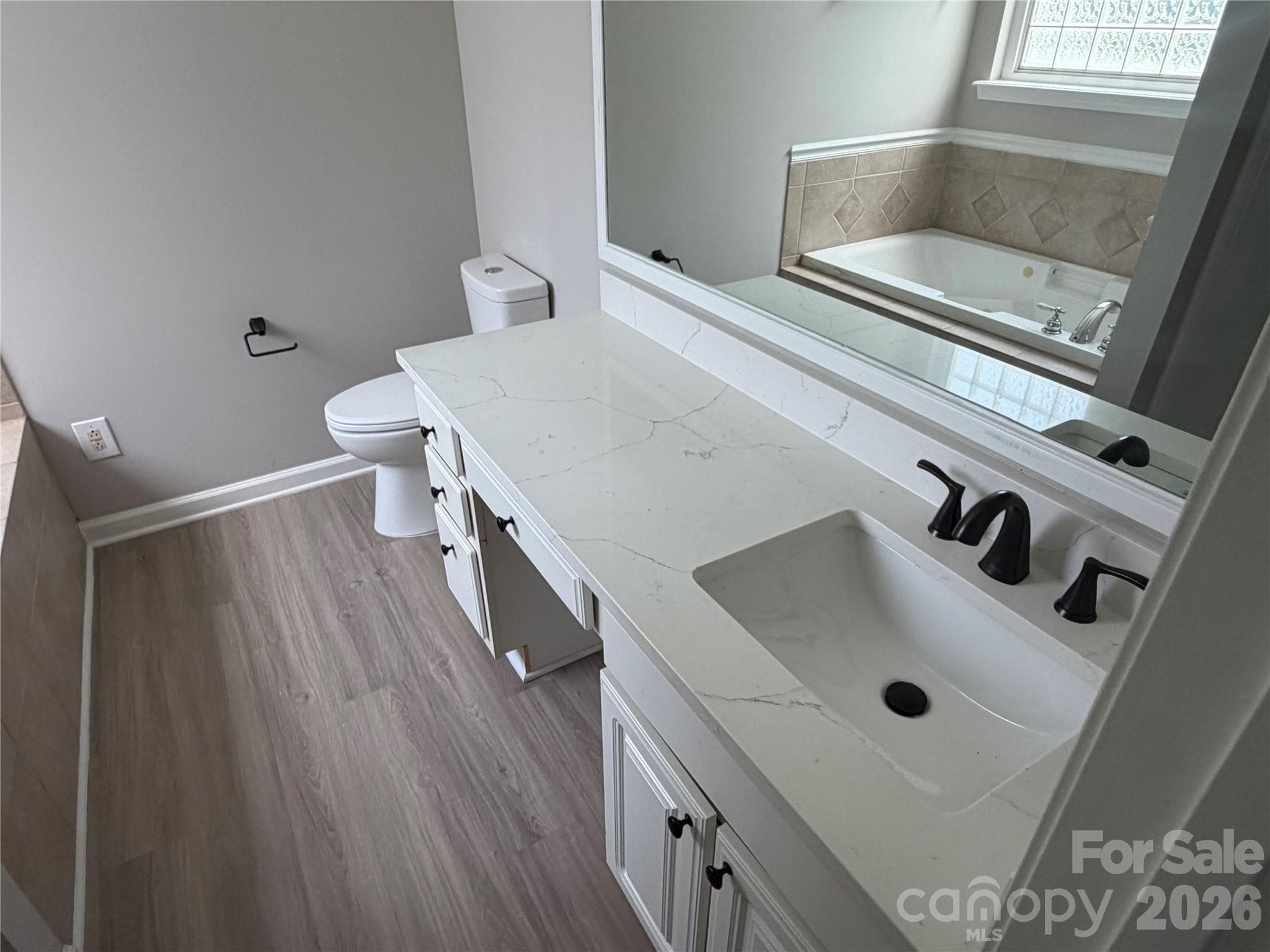 Single Family Residence at 3930 Ashland Drive, Maiden, photo 10 of 12