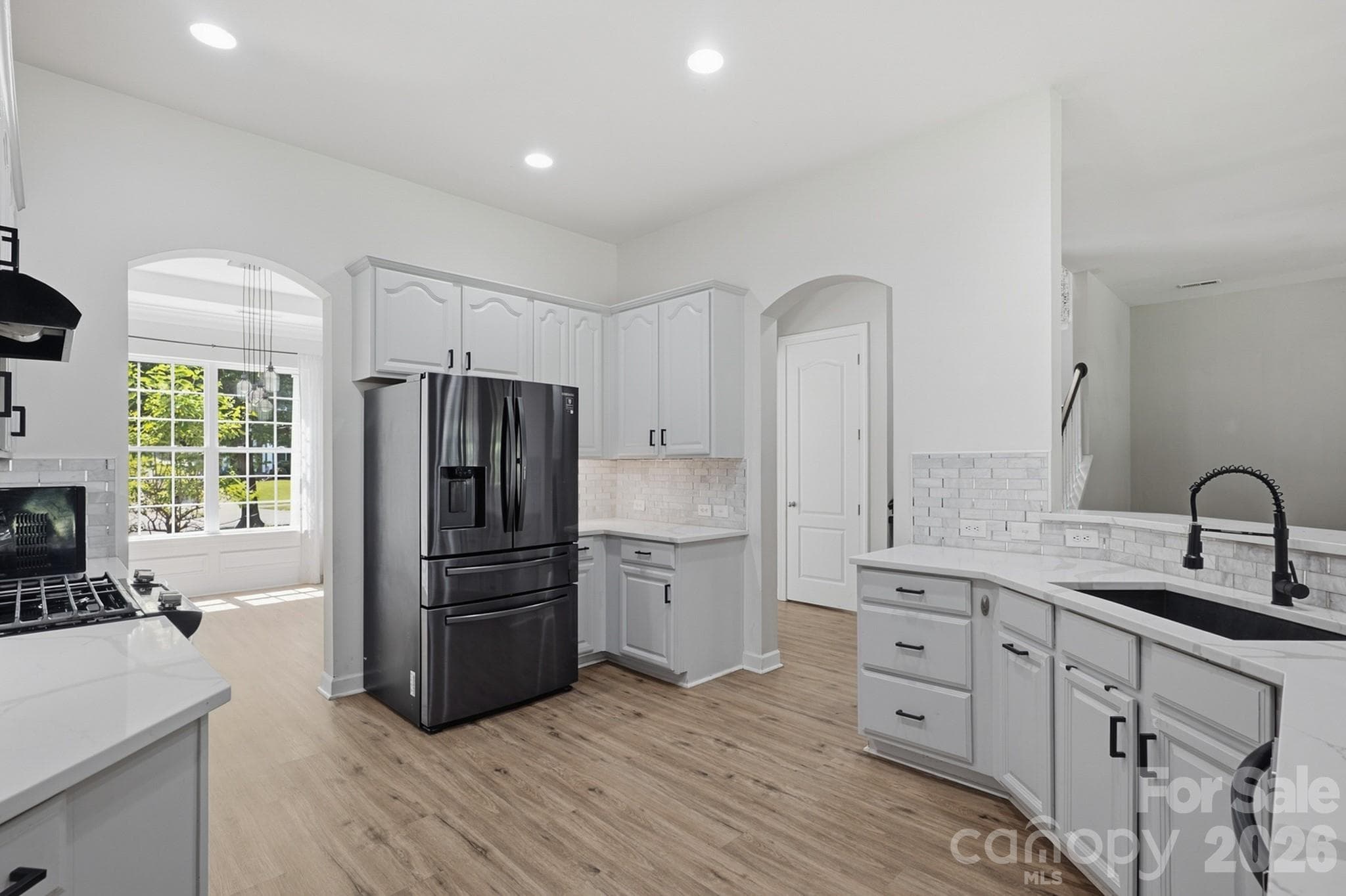 Kitchen - 4672 Carrington Drive, Lancaster