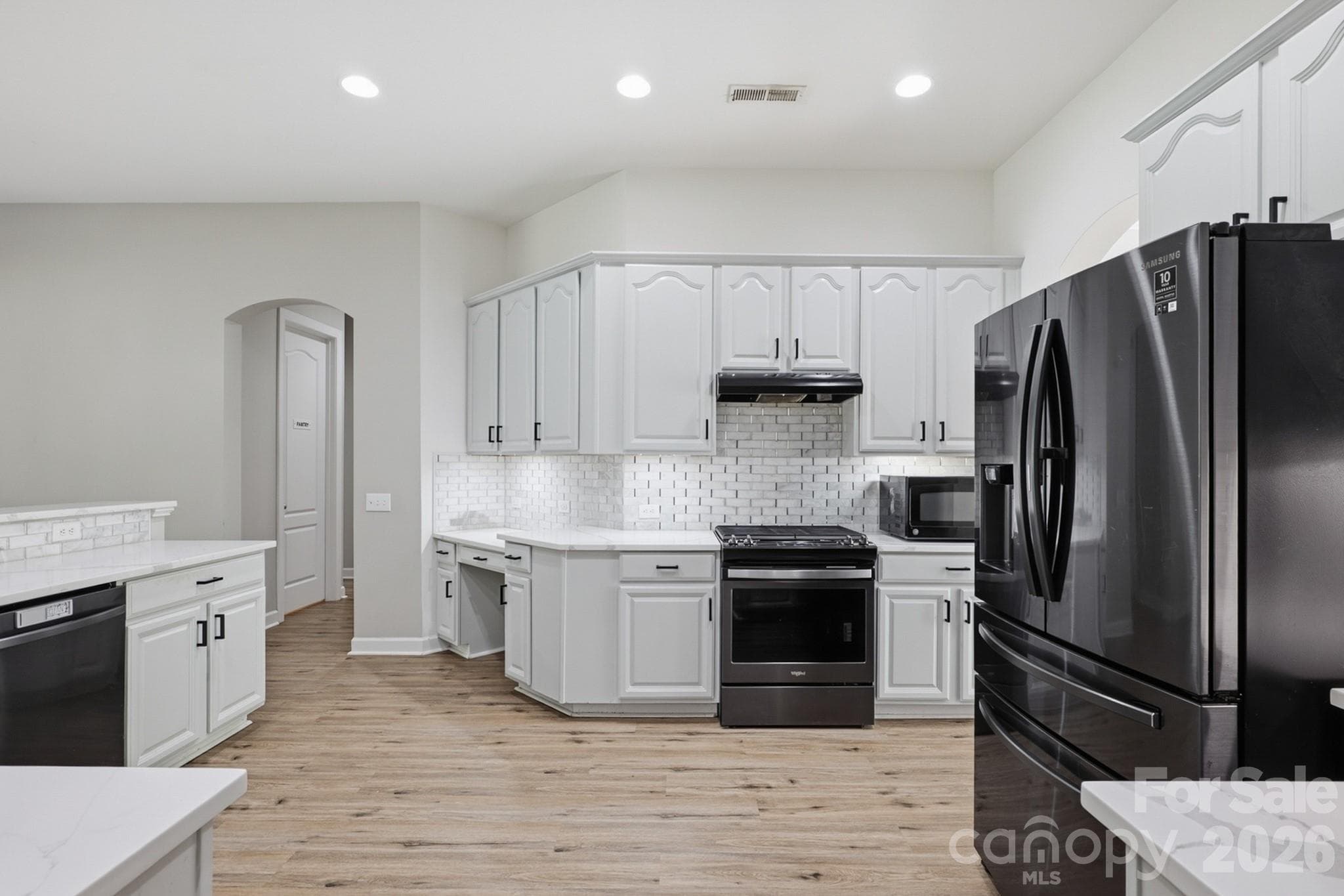 Kitchen - 4672 Carrington Drive, Lancaster