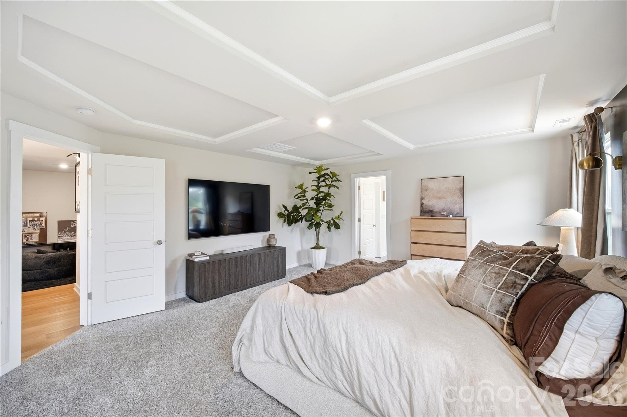Single Family Residence at 14106 Belmont Greene Drive, Charlotte, photo 14 of 30