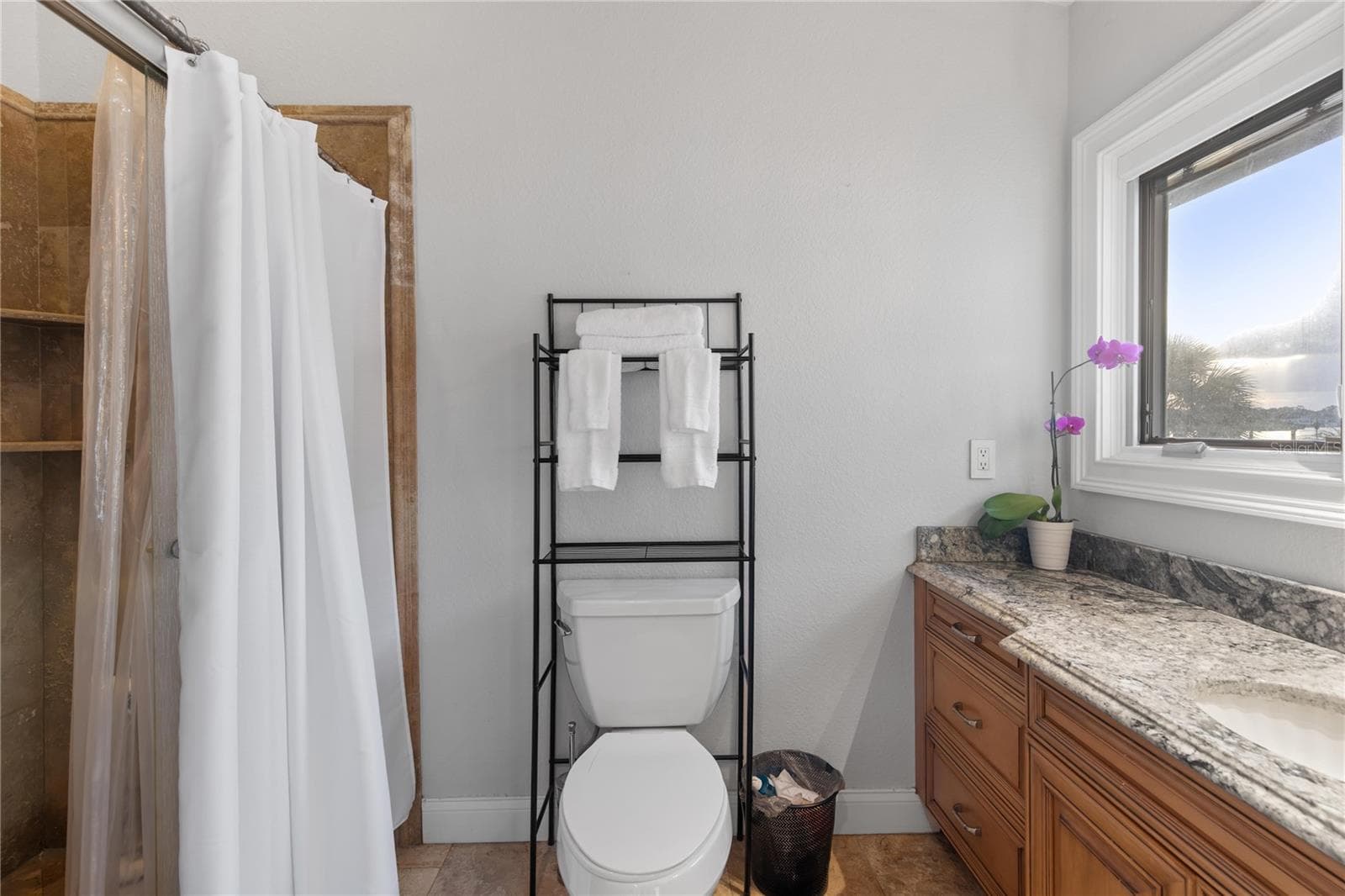 Single Family Residence at 2201 COVE CT, LONGWOOD, photo 40 of 50