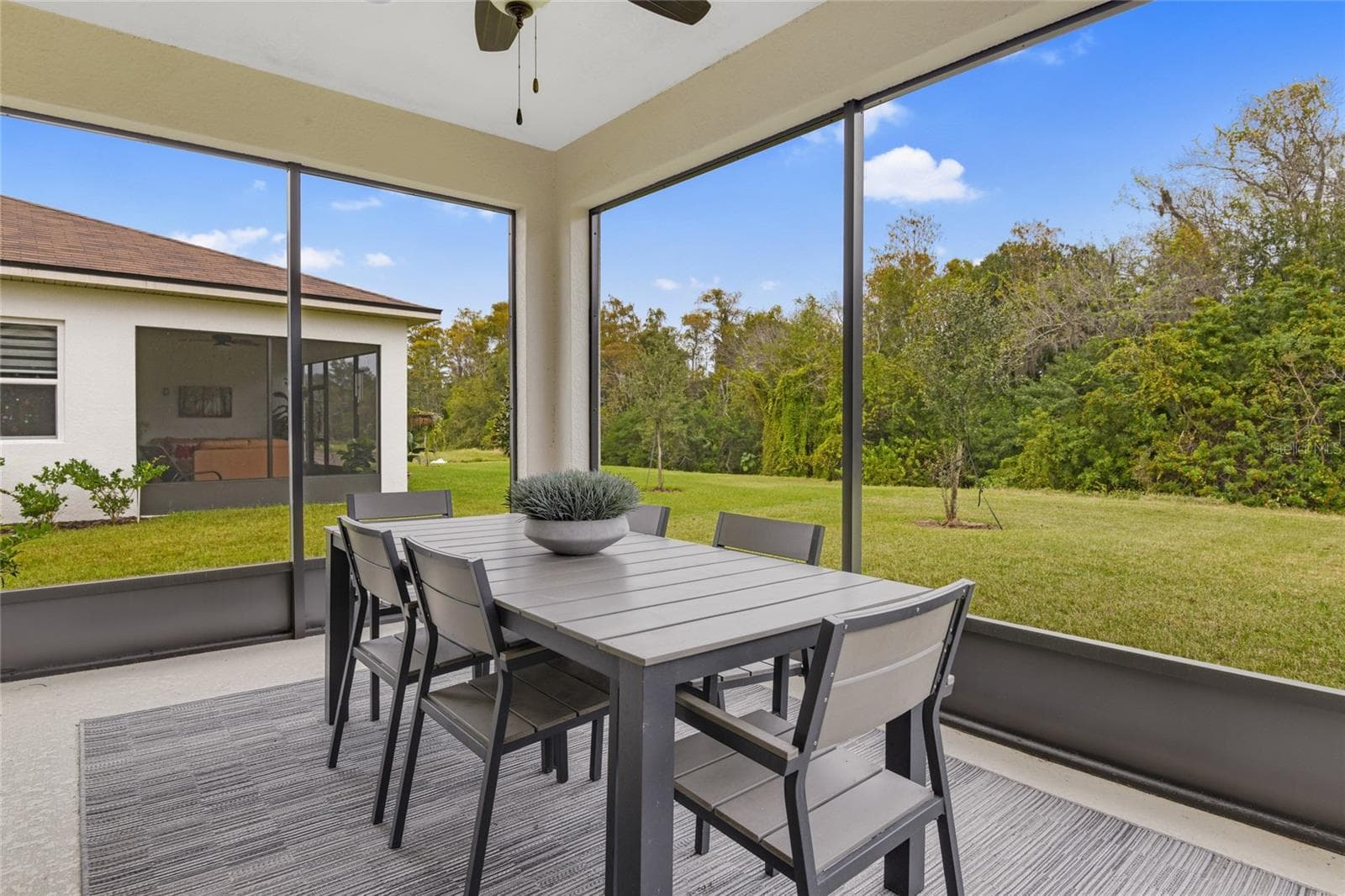 Single Family Residence at 10113 TURNBERRY LN, LEESBURG, photo 18 of 20
