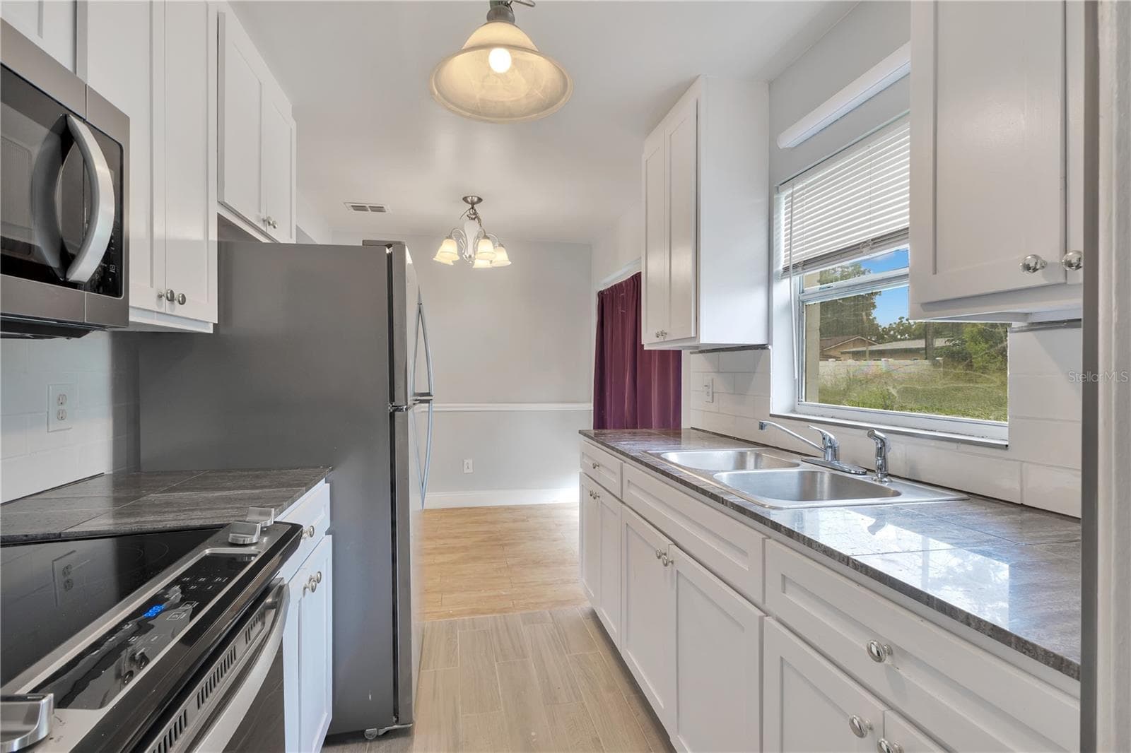 Single Family Residence at 6132 W LIVINGSTON ST, ORLANDO, photo 15 of 20