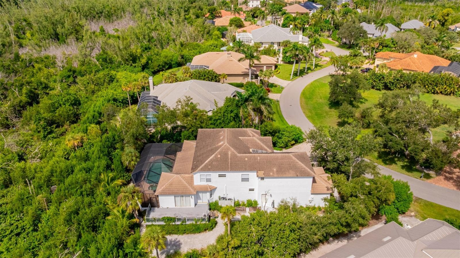Single Family Residence at 13881 BLENHEIM TRAIL RD, FORT MYERS, photo 7 of 75