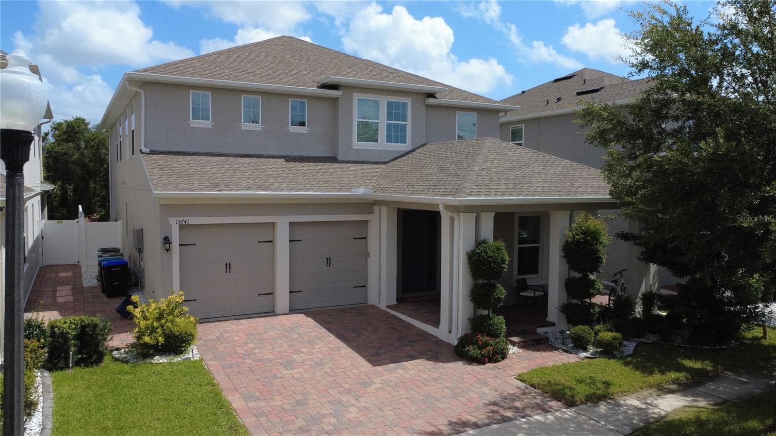 Single Family Residence at 15741 SWEET LEMON WAY, WINTER GARDEN, photo 2 of 57