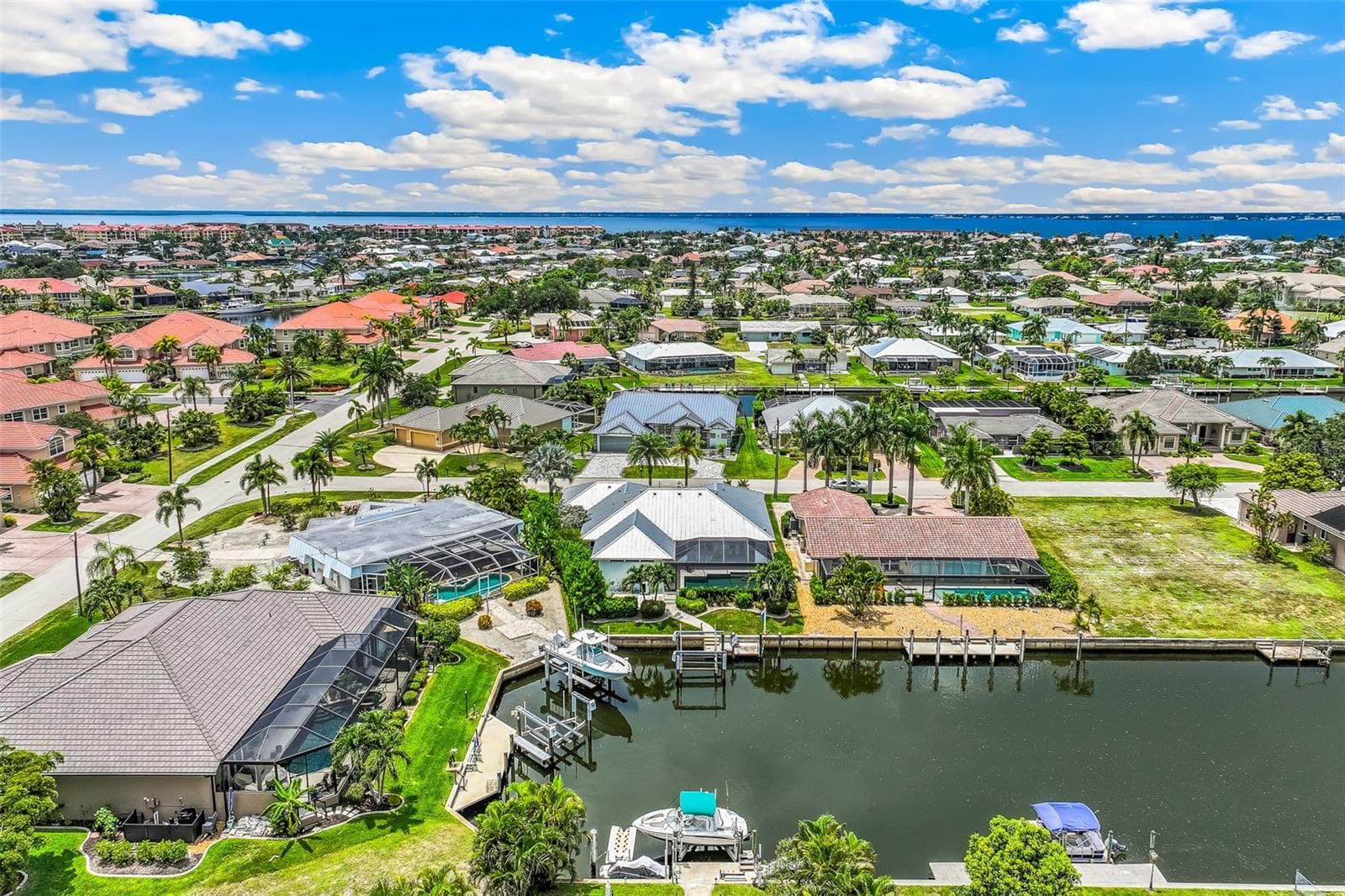 Single Family Residence at 2477 SIERRA LN, PUNTA GORDA, photo 16 of 35
