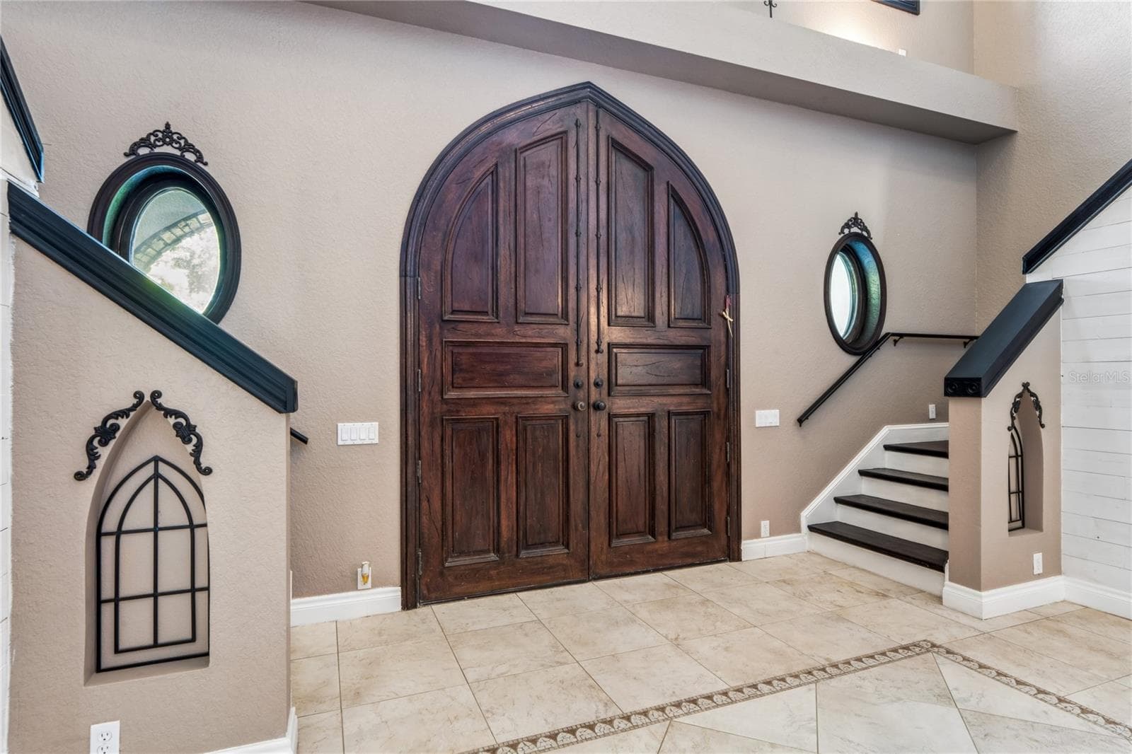 Single Family Residence at 3530 OLD KEYSTONE RD, TARPON SPRINGS, photo 3 of 91