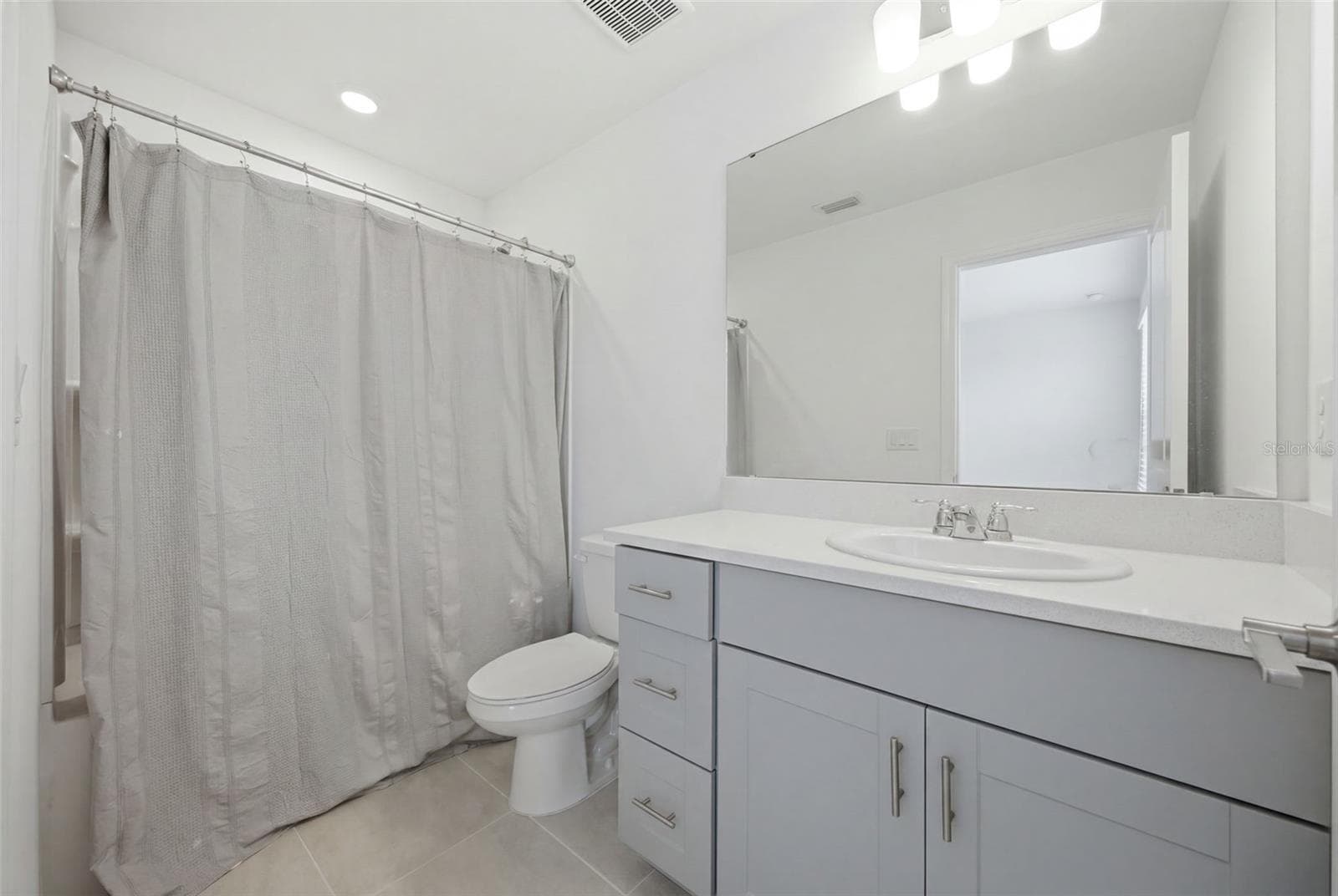 Townhouse at 16570 SAN NICOLA PL, BRADENTON, photo 22 of 29