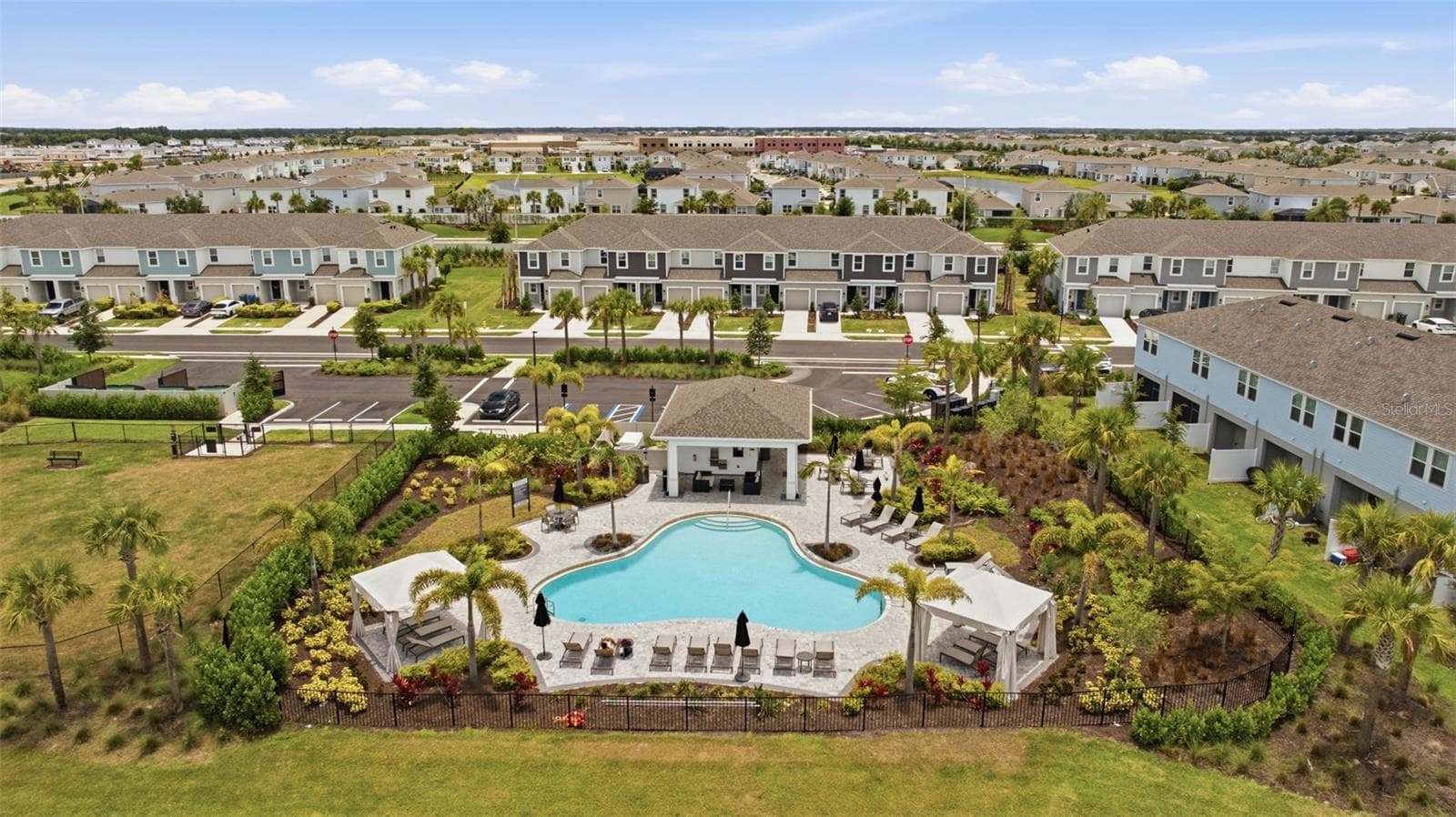 Community Pool - 16570 SAN NICOLA PL, BRADENTON