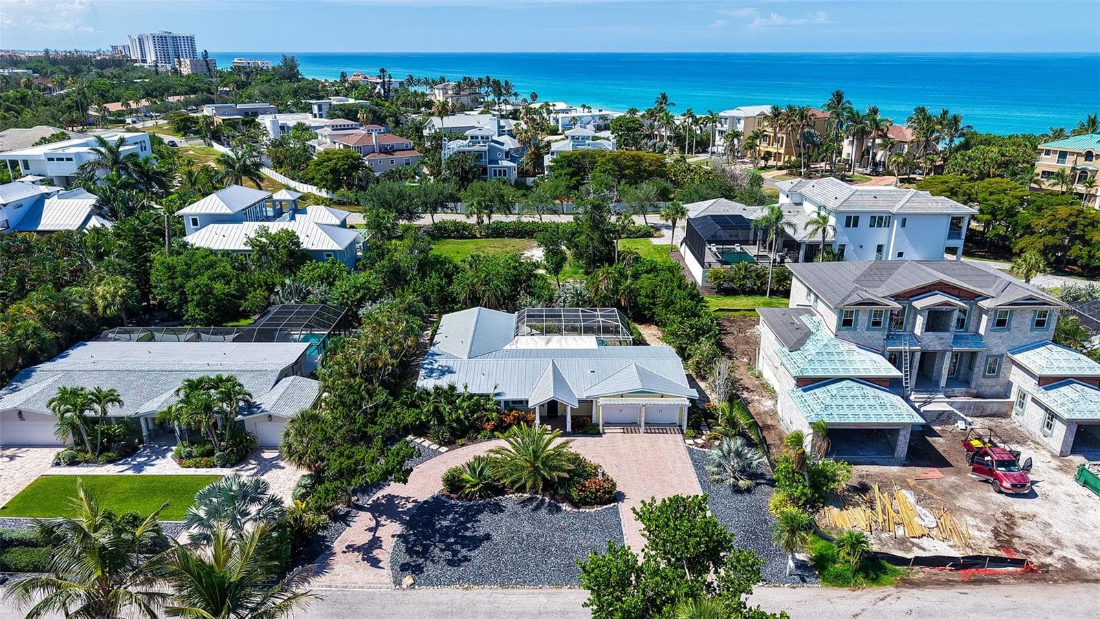 Single Family Residence at 602 BUTTONWOOD DR, LONGBOAT KEY, photo 8 of 61