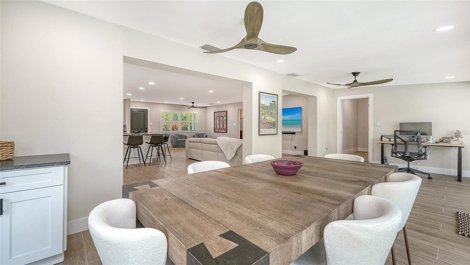 Single Family Residence at 602 BUTTONWOOD DR, LONGBOAT KEY, photo 25 of 61