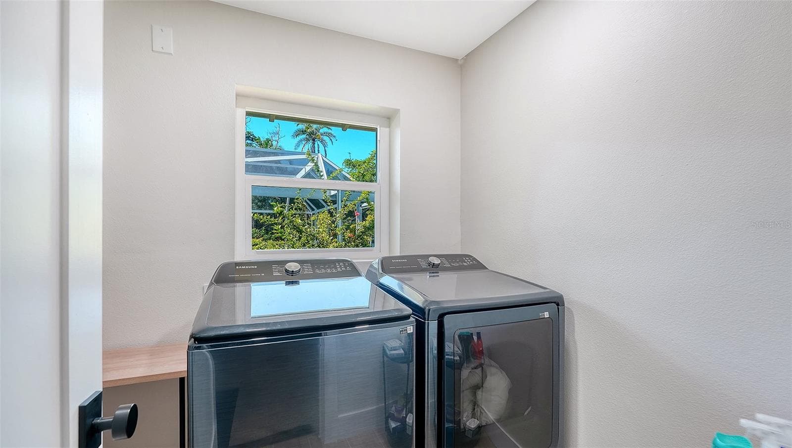 Single Family Residence at 602 BUTTONWOOD DR, LONGBOAT KEY, photo 43 of 61