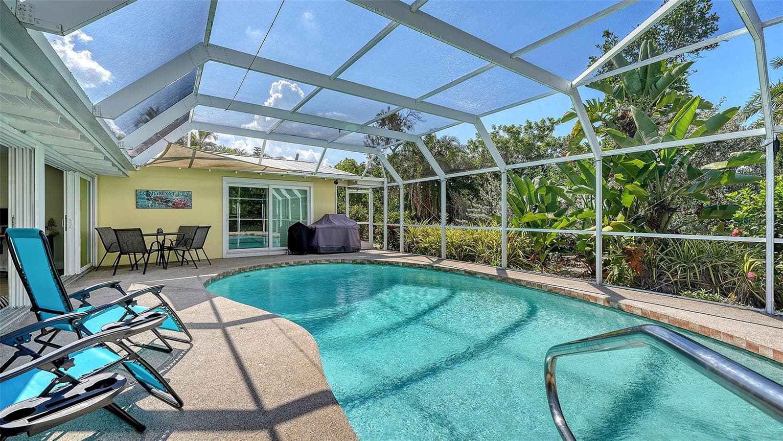 Single Family Residence at 602 BUTTONWOOD DR, LONGBOAT KEY, photo 48 of 61