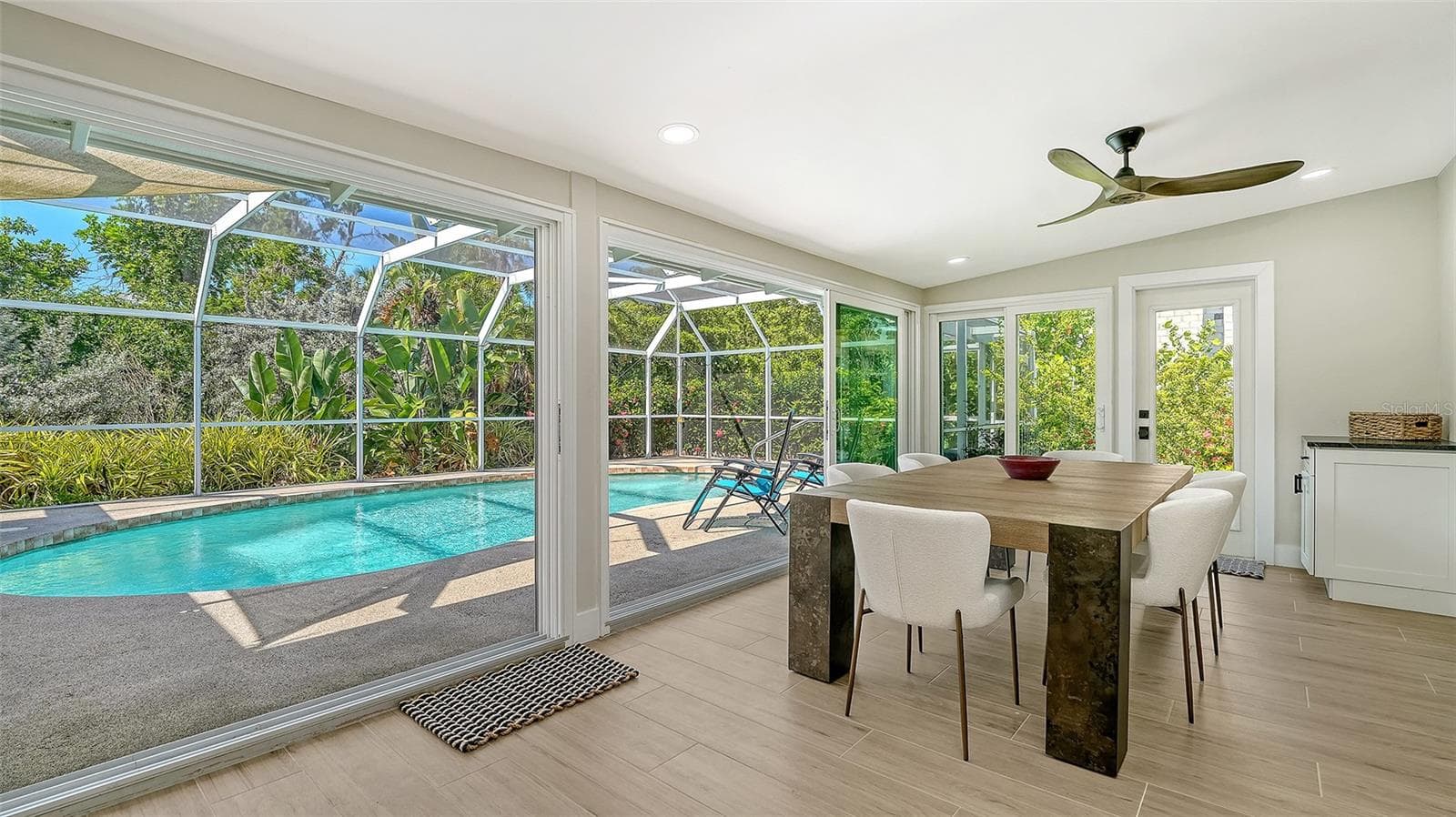 Single Family Residence at 602 BUTTONWOOD DR, LONGBOAT KEY, photo 49 of 61