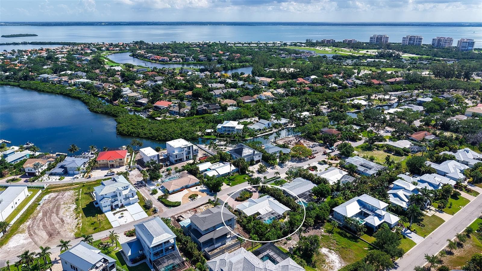 Single Family Residence at 602 BUTTONWOOD DR, LONGBOAT KEY, photo 56 of 61