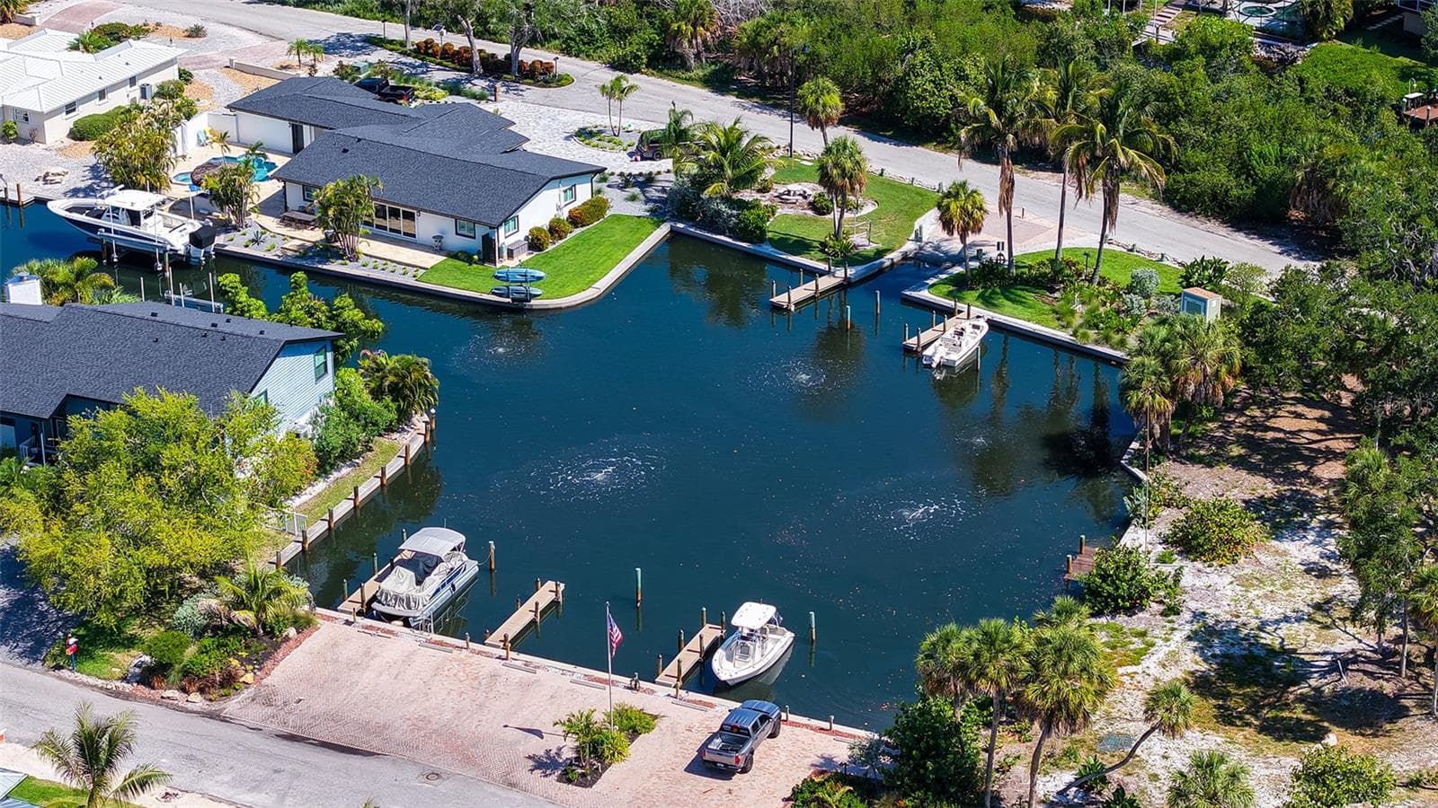 Single Family Residence at 602 BUTTONWOOD DR, LONGBOAT KEY, photo 60 of 61