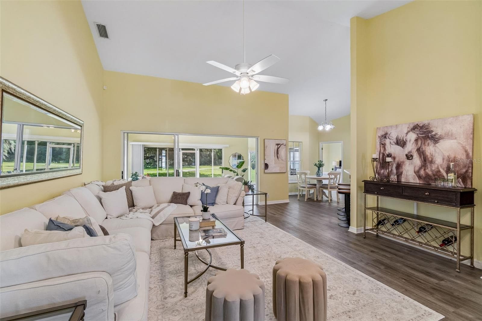 Single Family Residence at 12728 FLAMINGO PKWY, SPRING HILL, photo 9 of 77