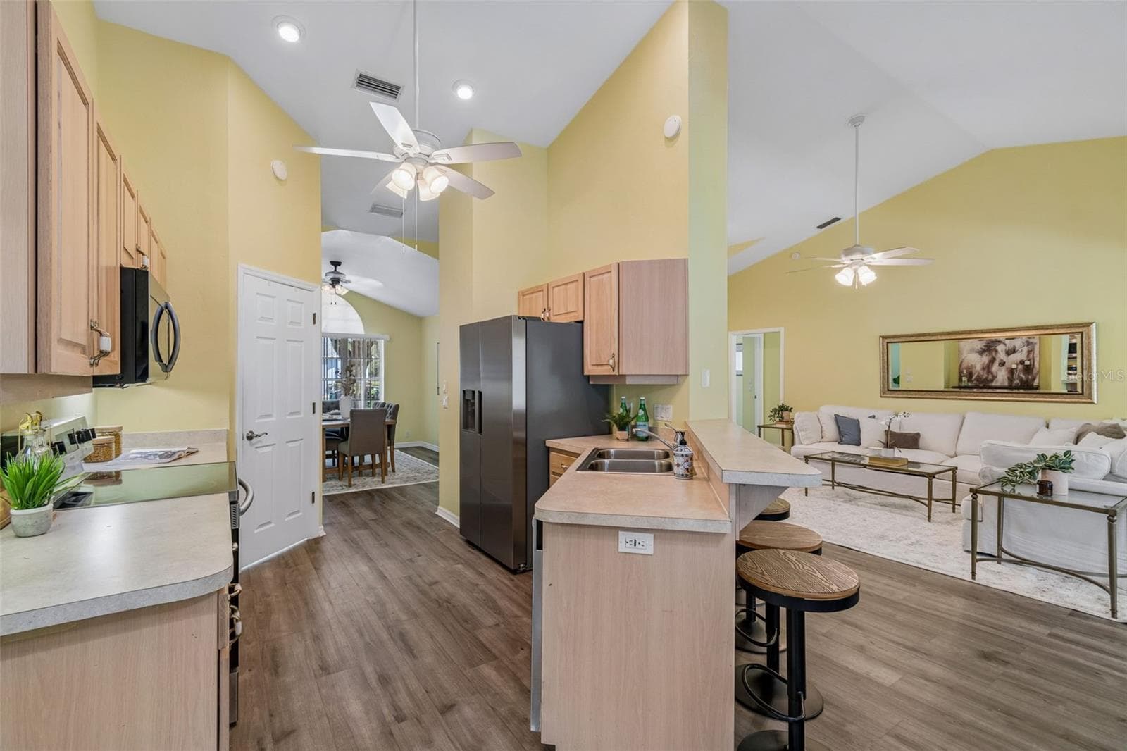 Single Family Residence at 12728 FLAMINGO PKWY, SPRING HILL, photo 16 of 77