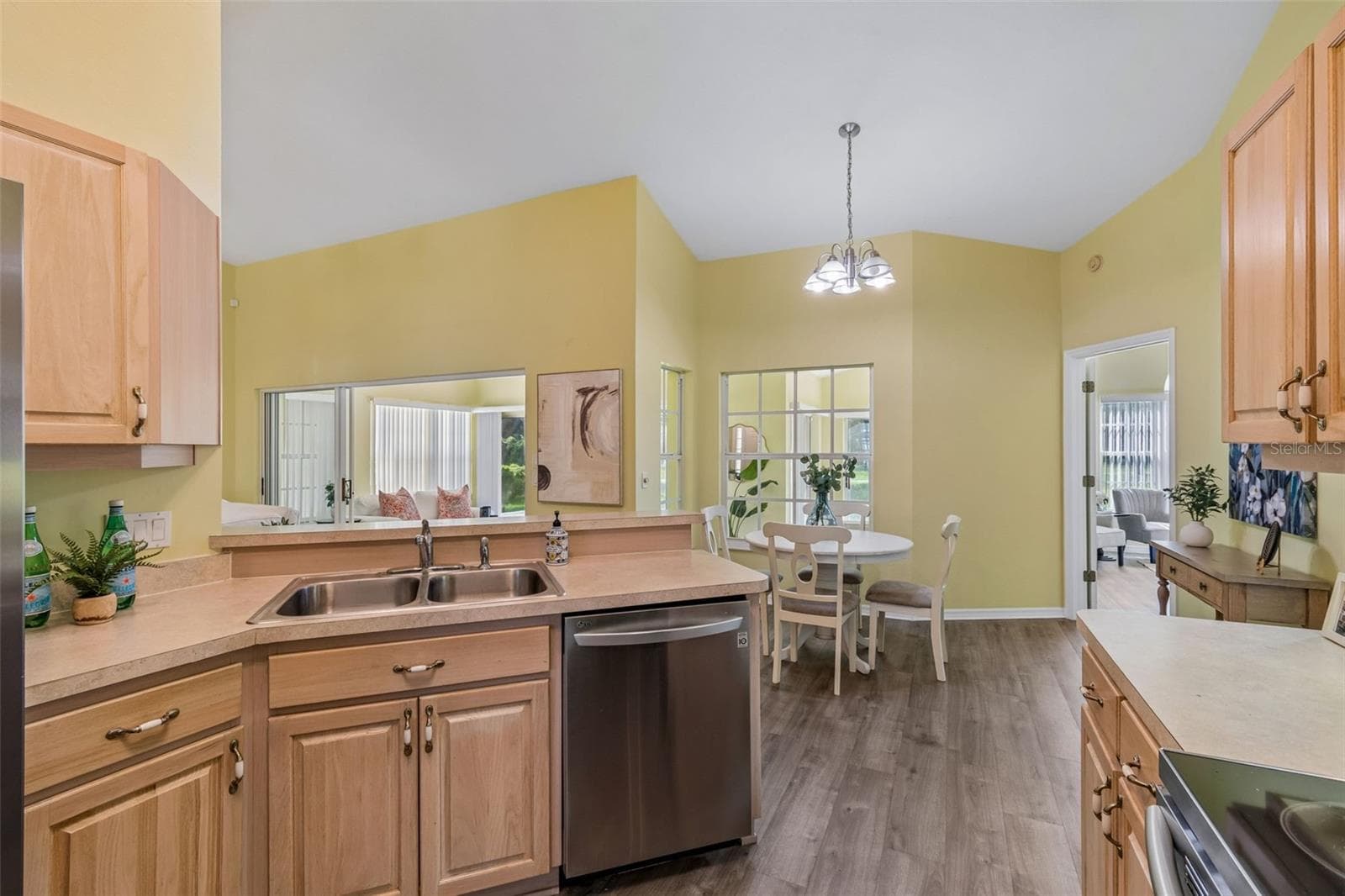 Single Family Residence at 12728 FLAMINGO PKWY, SPRING HILL, photo 21 of 77