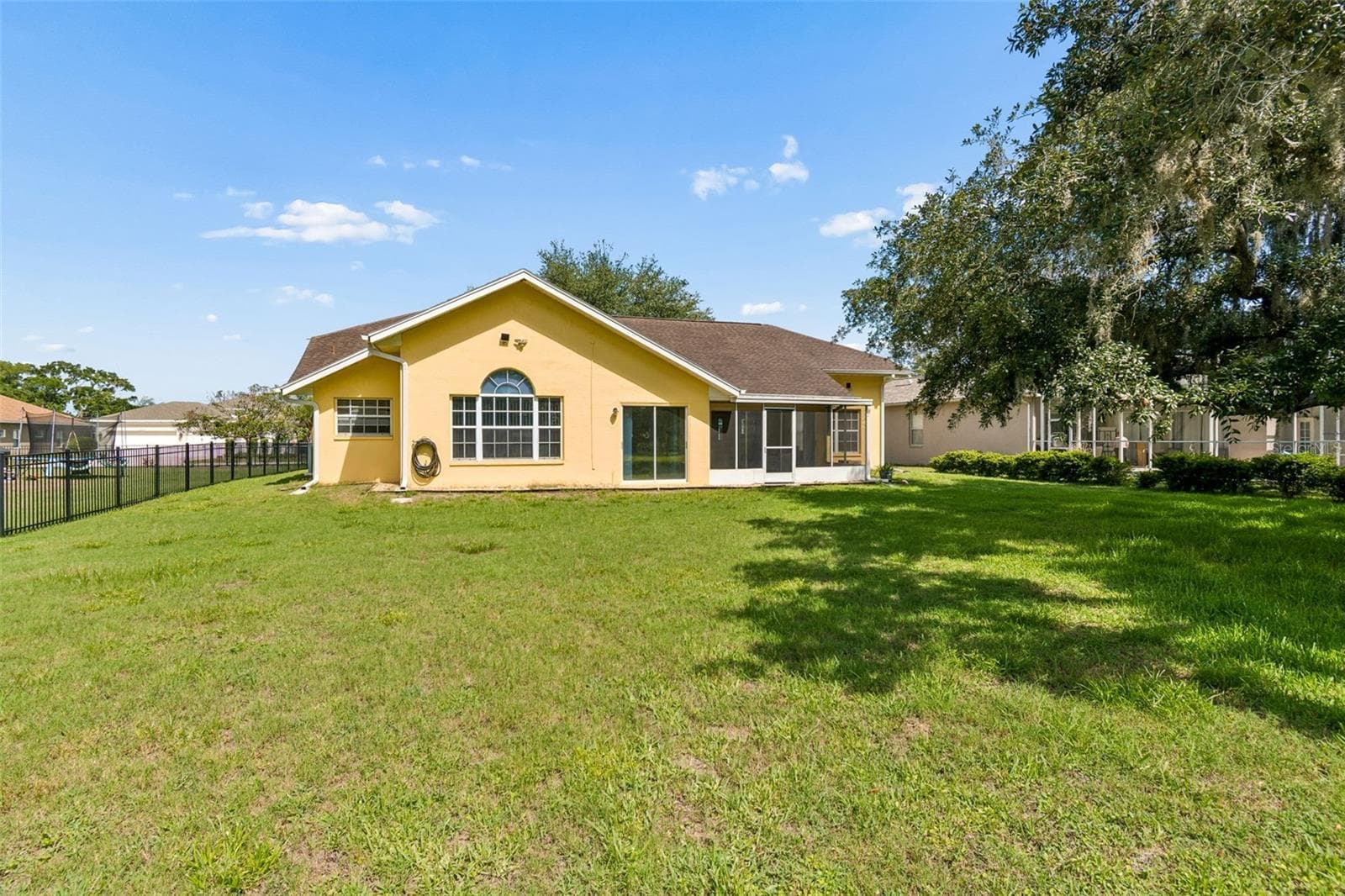 Single Family Residence at 12728 FLAMINGO PKWY, SPRING HILL, photo 65 of 77
