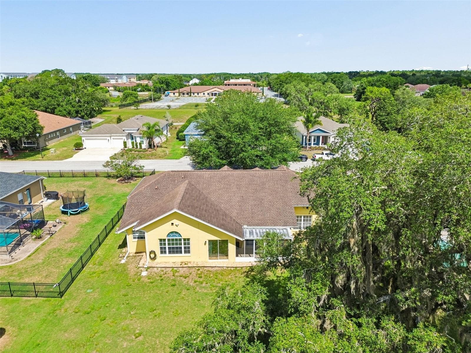 Single Family Residence at 12728 FLAMINGO PKWY, SPRING HILL, photo 75 of 77