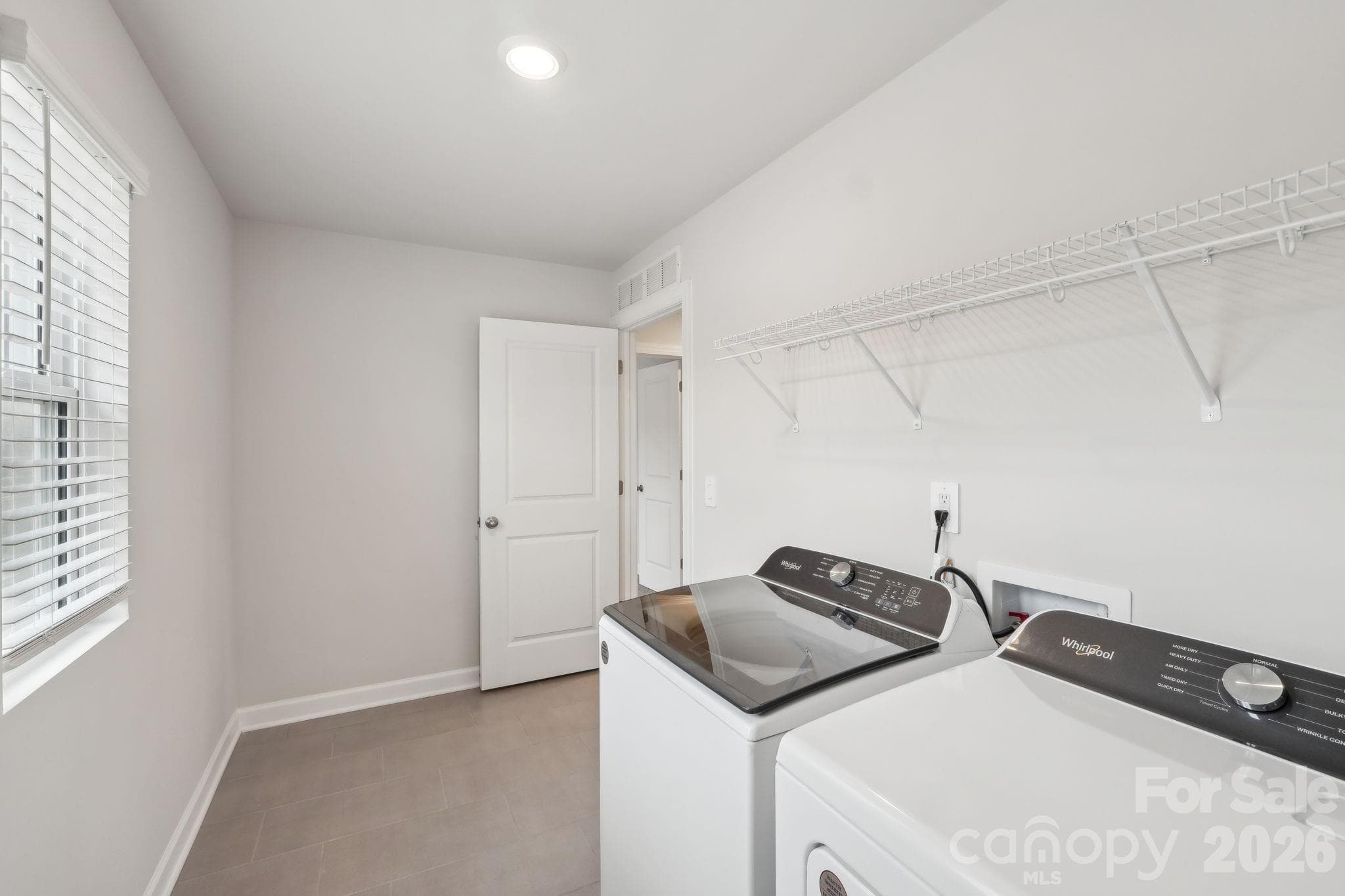 Photo is not of the actual home, but is an inspirational photo of builder’s model home and may depict options, furnishings, and/or decorator features that are not included - Stanley