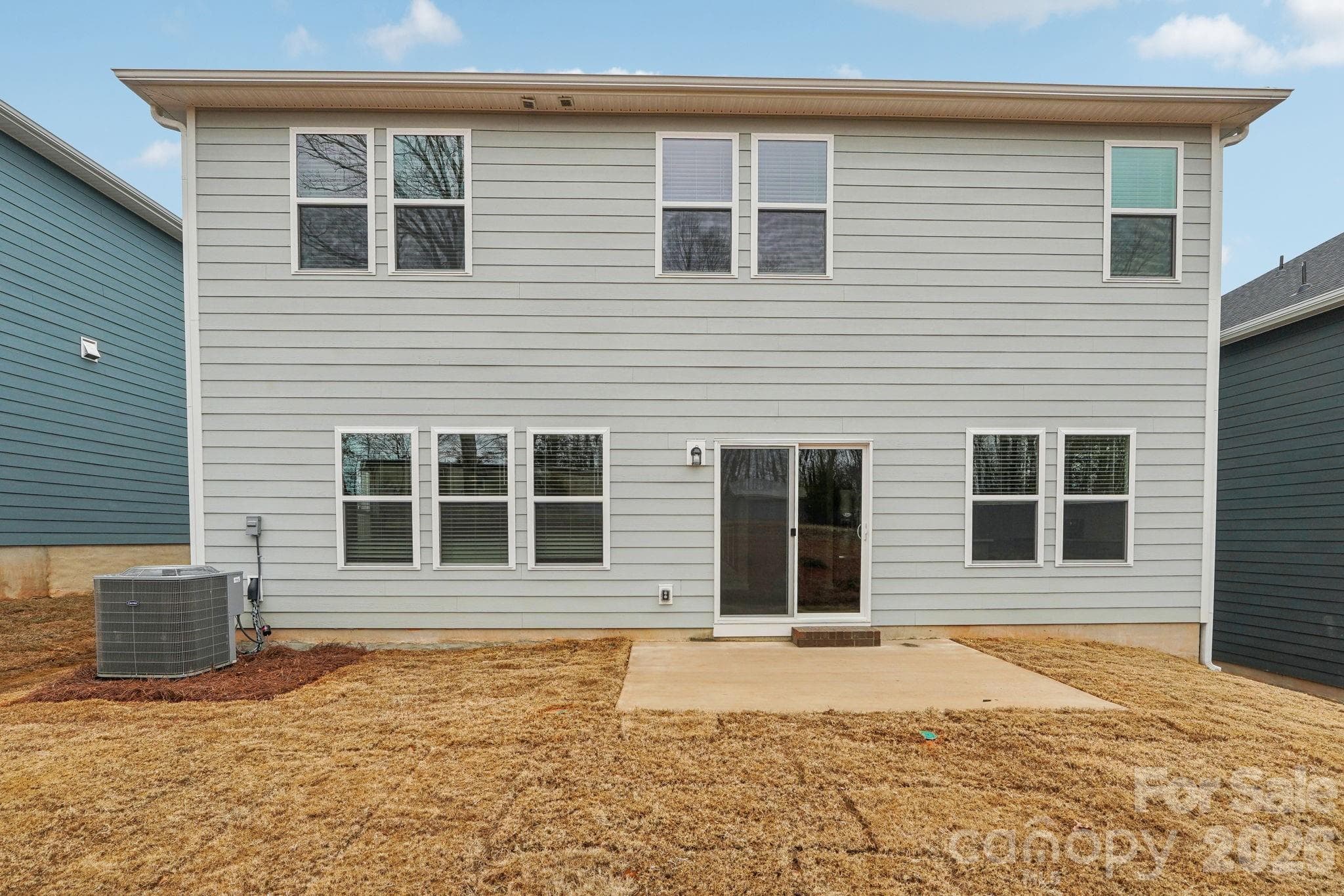 Photo is not of the actual home, but is an inspirational photo of builder’s model home and may depict options, furnishings, and/or decorator features that are not included - Stanley