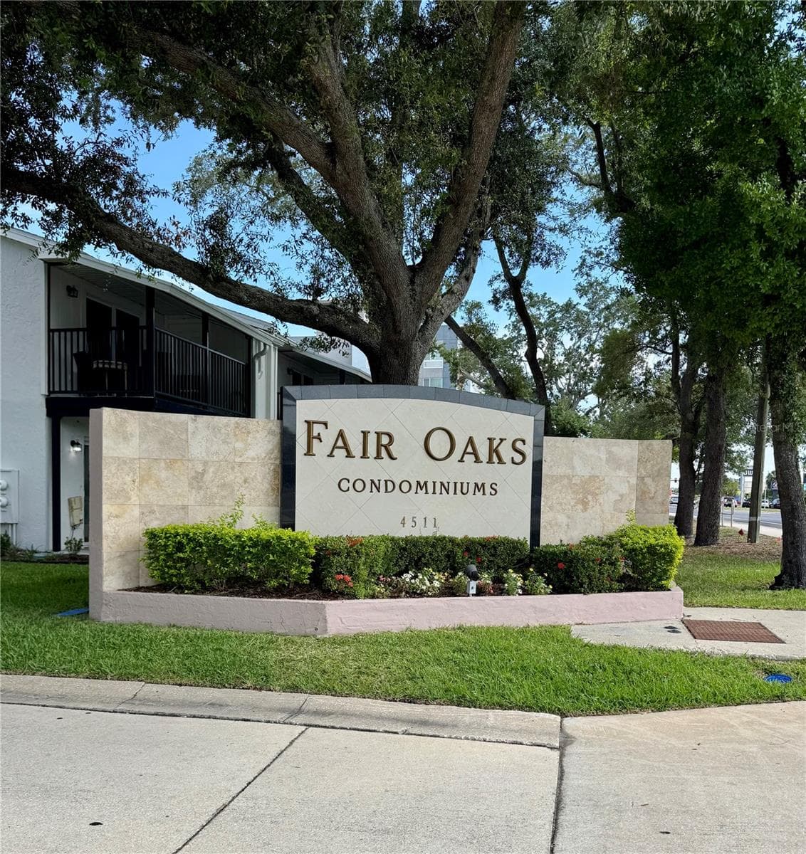 Condominium at 3819 N OAK DR #I42, TAMPA, photo 19 of 25