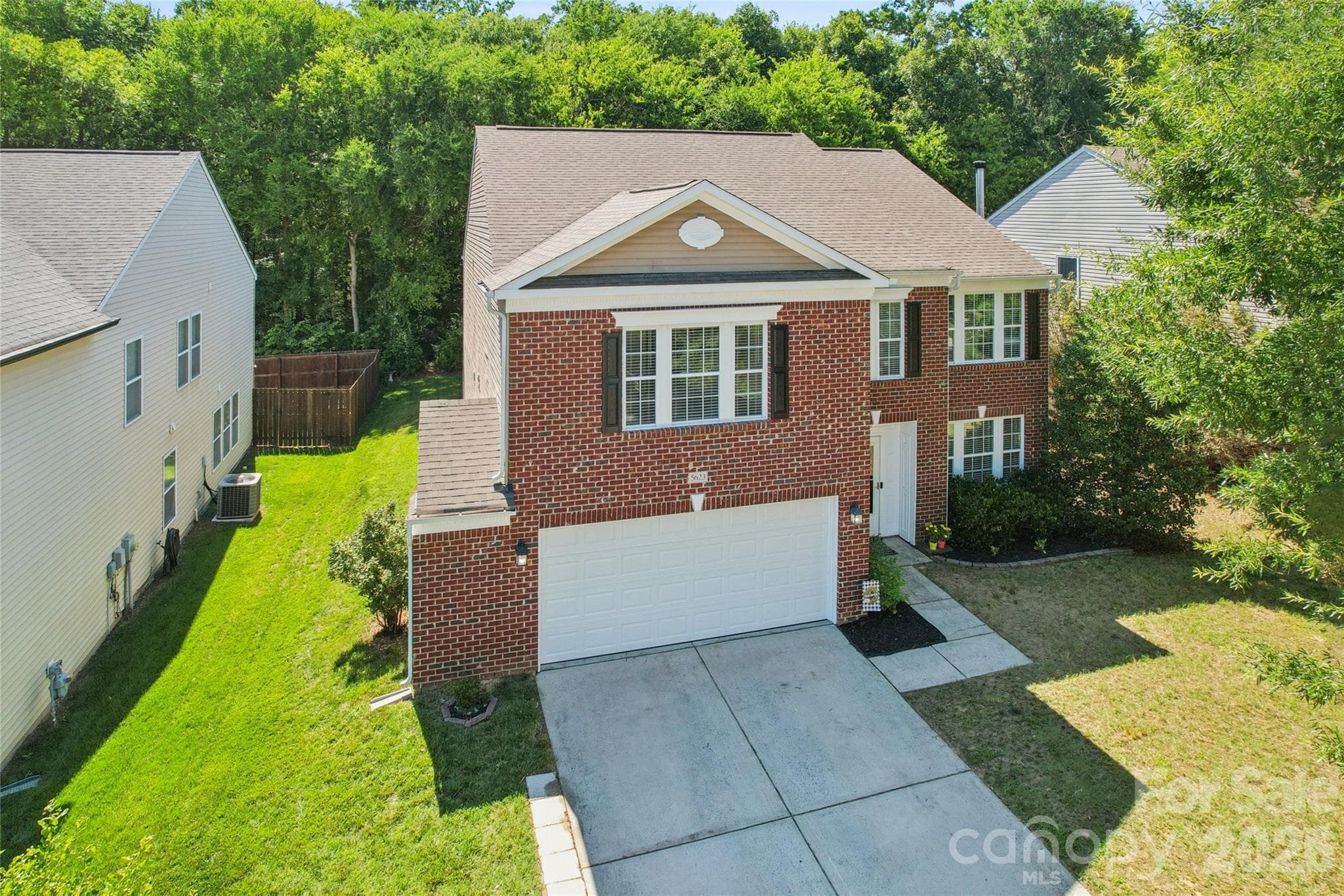 Single Family Residence at 5623 Hammermill Drive, Harrisburg, photo 3 of 31