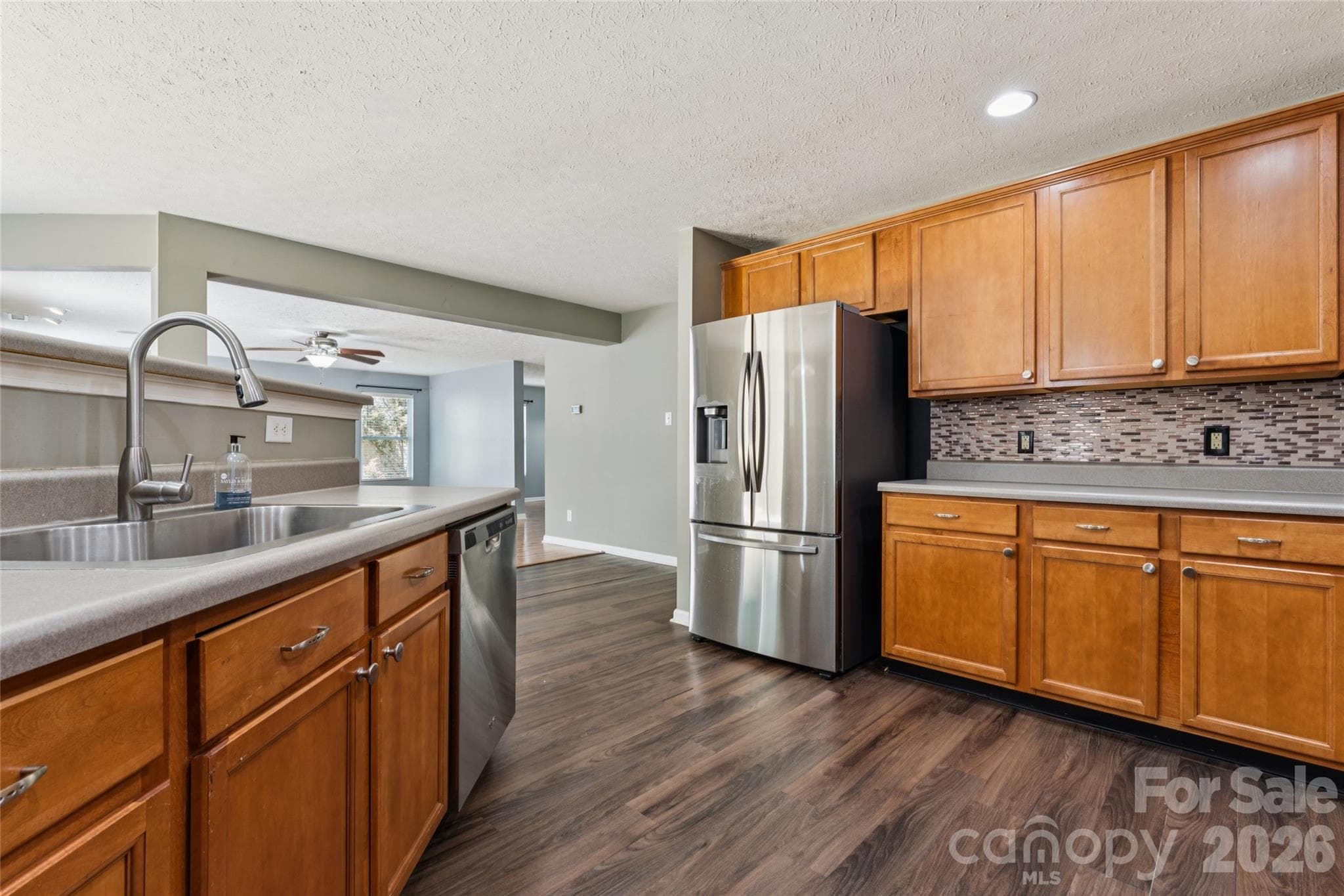 Single Family Residence at 5623 Hammermill Drive, Harrisburg, photo 10 of 31