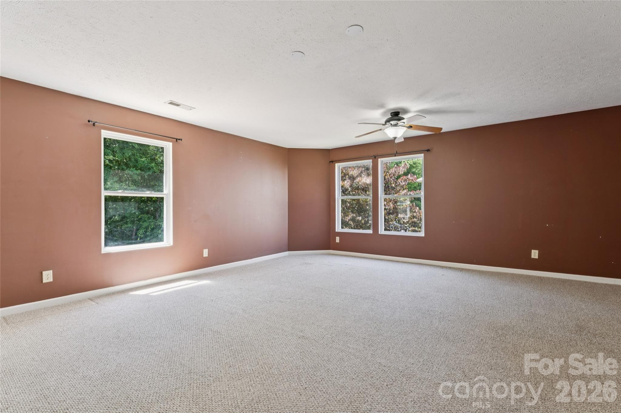 Single Family Residence at 5623 Hammermill Drive, Harrisburg, photo 14 of 31
