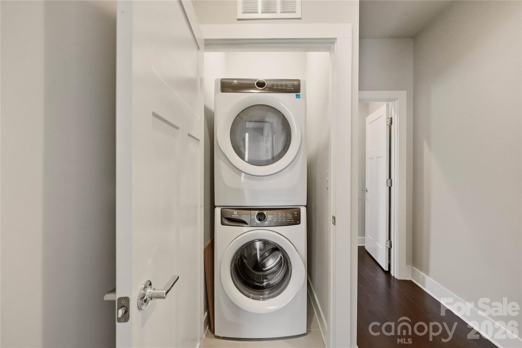Townhouse at 1747 Cannon View Lane, Charlotte, photo 22 of 34