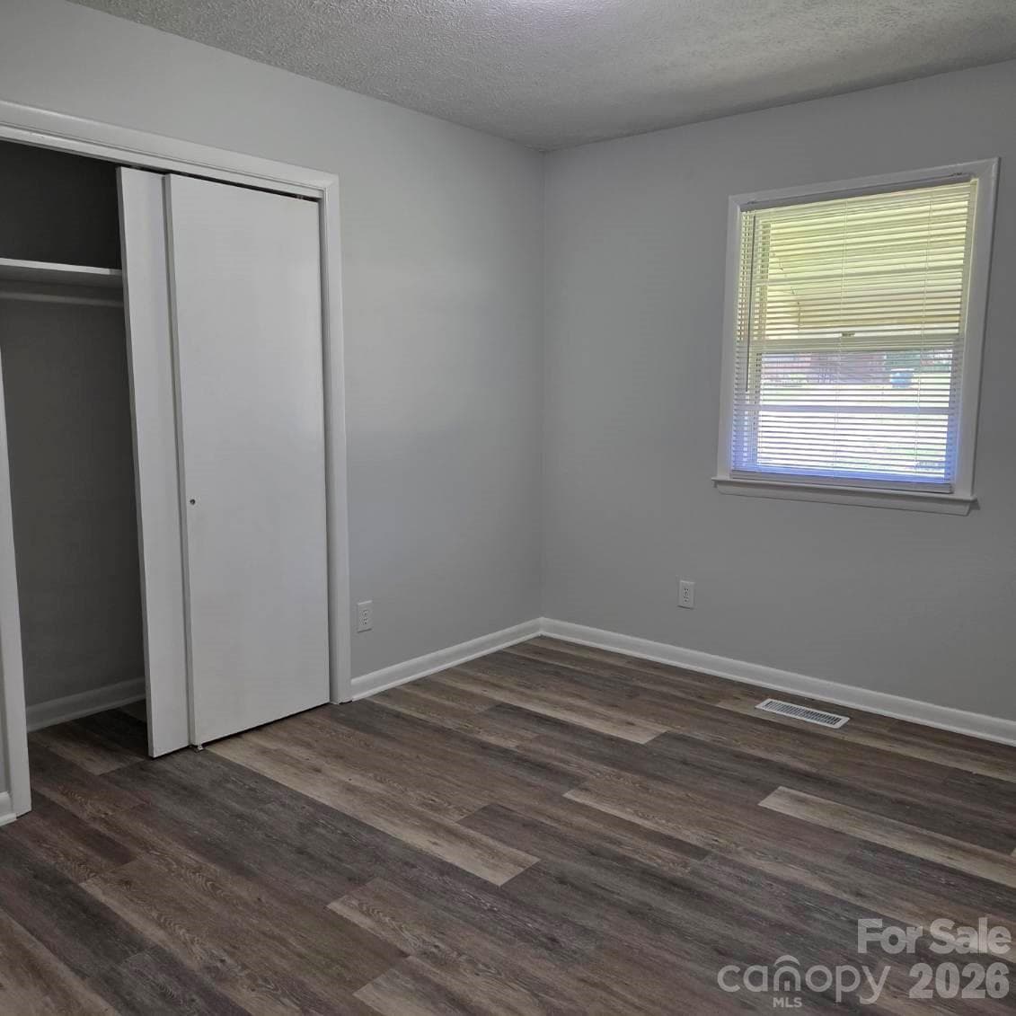 Single Family Residence at 251 Branchwood Circle, Kings Mountain, photo 11 of 26