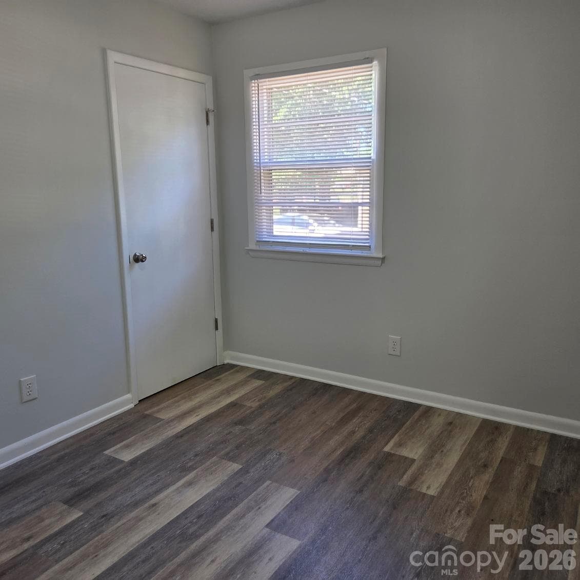 Single Family Residence at 251 Branchwood Circle, Kings Mountain, photo 13 of 26
