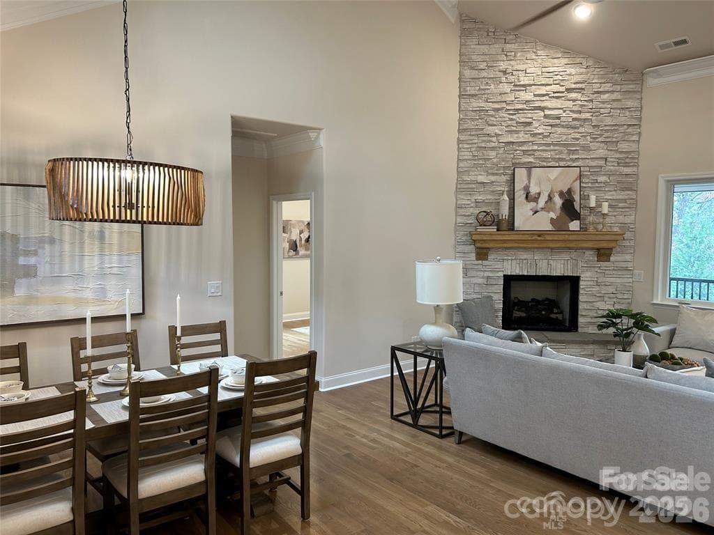 Single Family Residence at Denver, photo 4 of 9