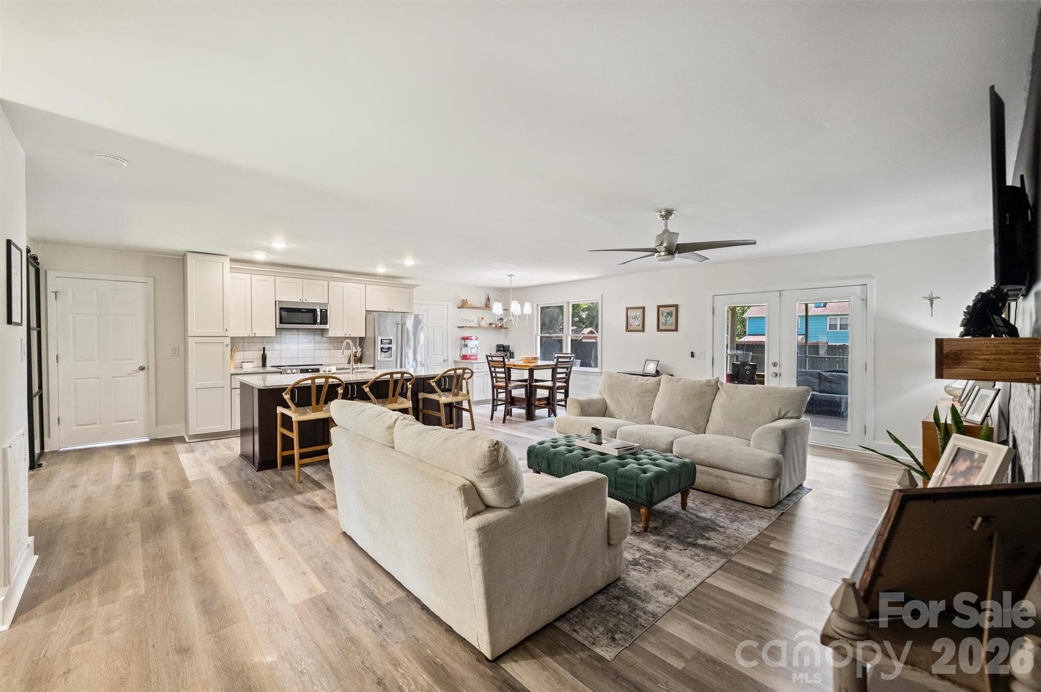 Single Family Residence at Fort Mill, photo 7 of 47