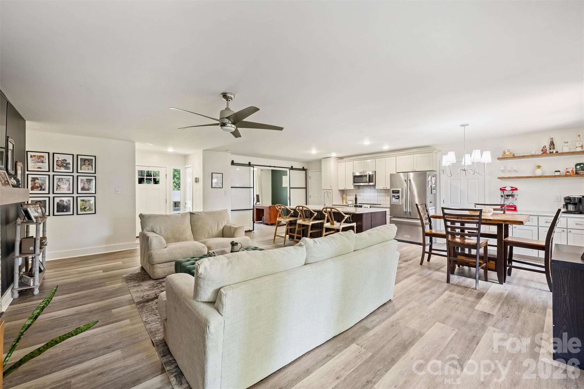 Single Family Residence at Fort Mill, photo 9 of 47