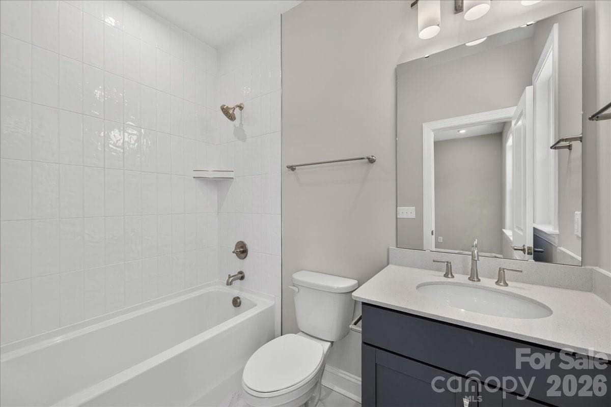Secondary bathroom - 232 Old Town Village Road, Waxhaw