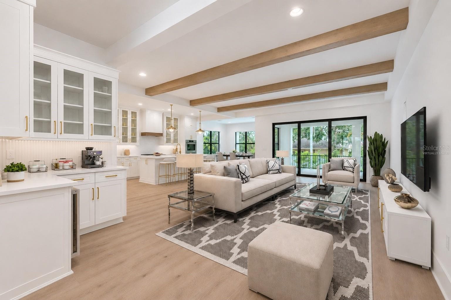 Great Room Virtually Staged - 4608 W EL PRADO BLVD, TAMPA
