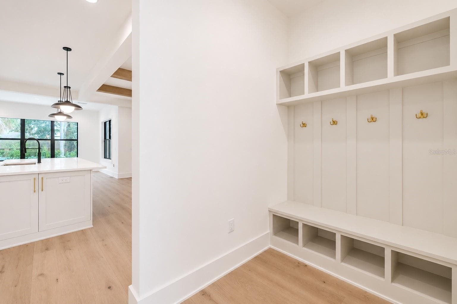 Mudroom - 4608 W EL PRADO BLVD, TAMPA