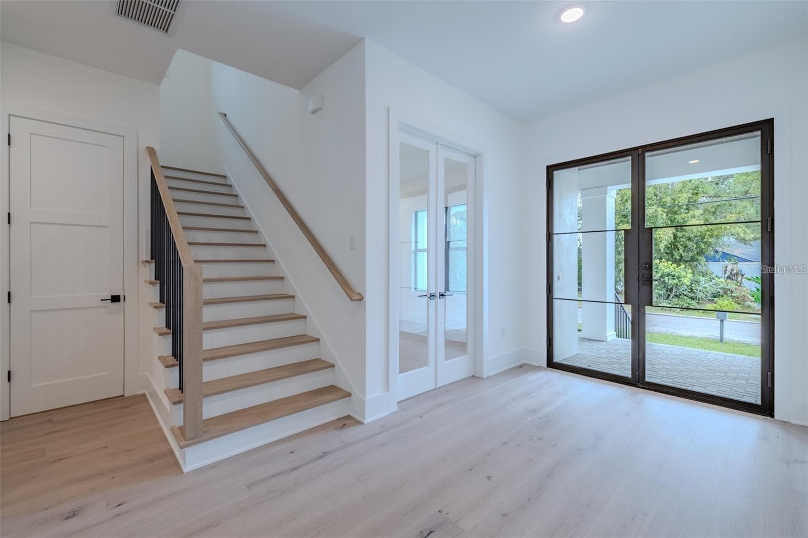 Entryway - 4608 W EL PRADO BLVD, TAMPA