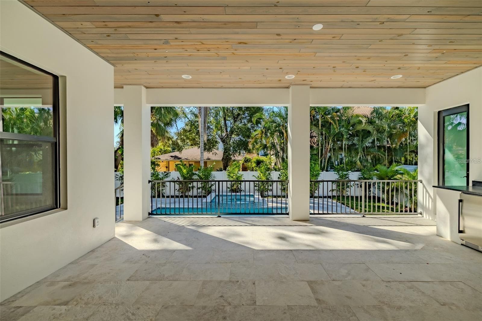 Single Family Residence at 4608 W EL PRADO BLVD, TAMPA, photo 47 of 54