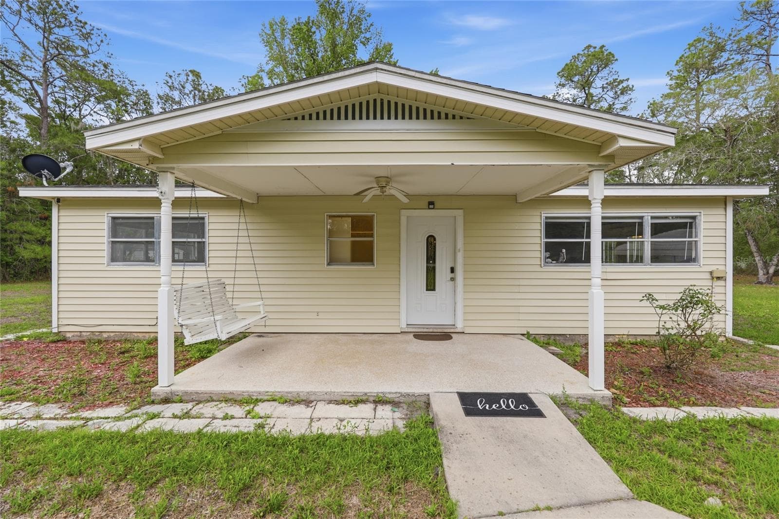 Single Family Residence at 16913 NE 77TH LN, HAWTHORNE, photo 12 of 46