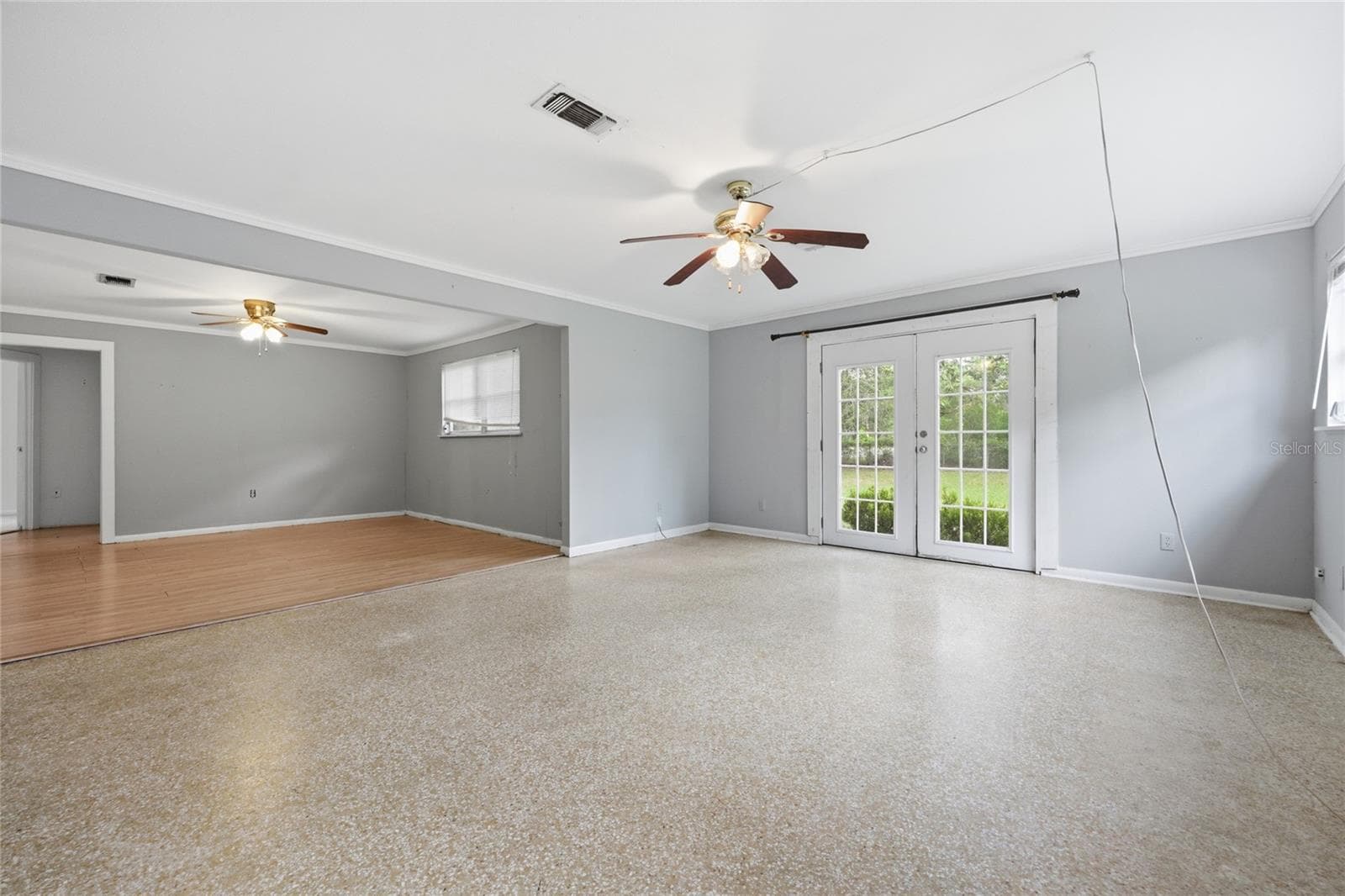 Single Family Residence at 16913 NE 77TH LN, HAWTHORNE, photo 14 of 46