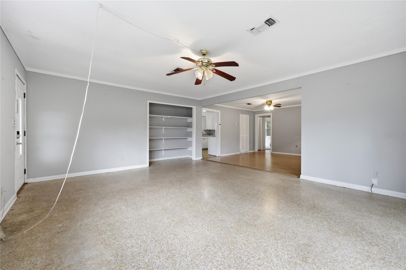 Single Family Residence at 16913 NE 77TH LN, HAWTHORNE, photo 15 of 46