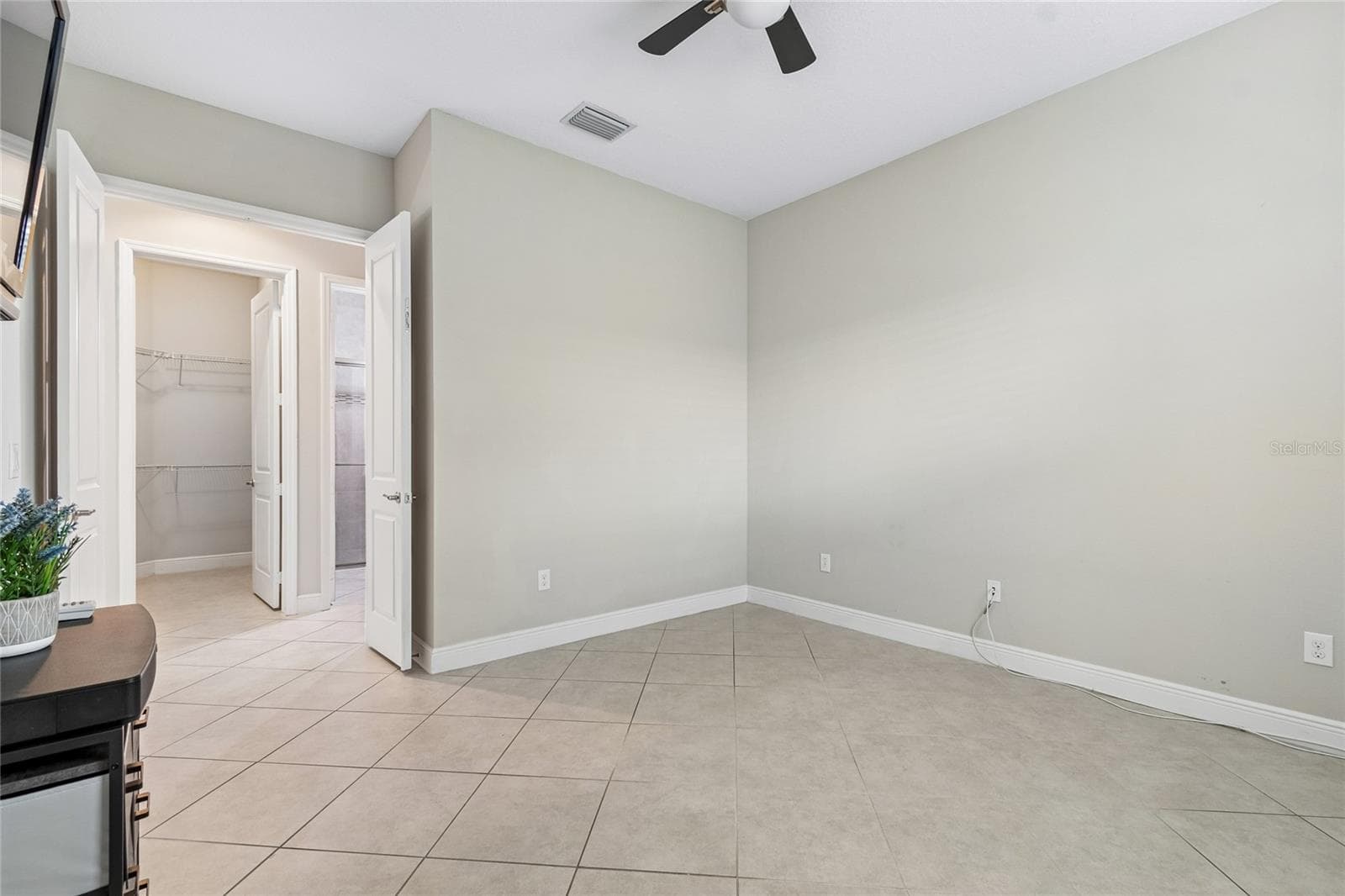 Single Family Residence at 30229 SOUTHERNWOOD CT, WESLEY CHAPEL, photo 41 of 90