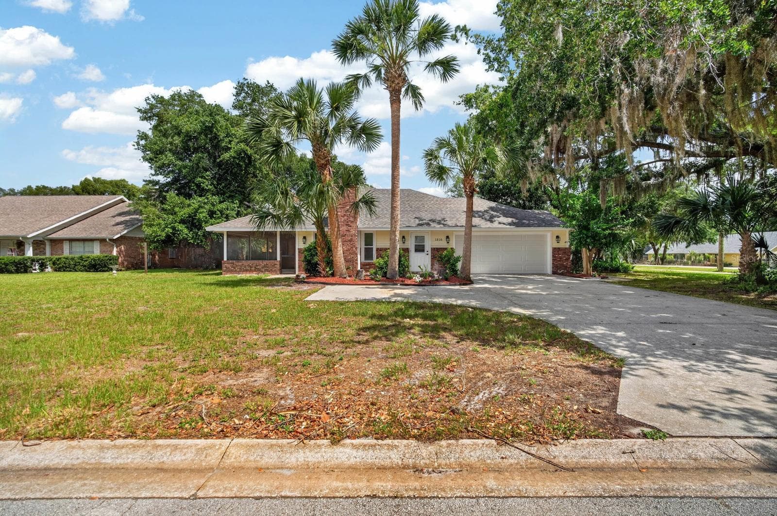 Side view - 1510 N BEACH ST, ORMOND BEACH