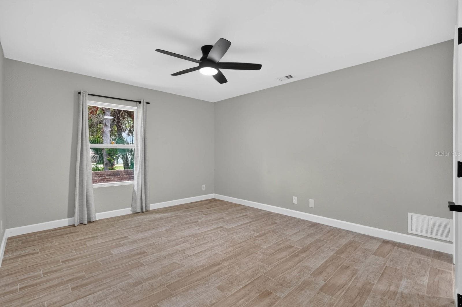 Bedroom 3 - 1510 N BEACH ST, ORMOND BEACH